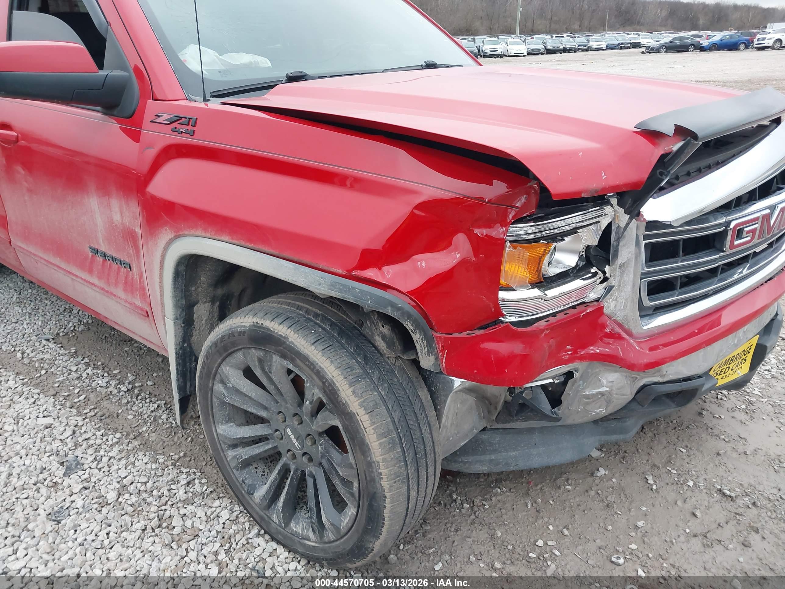 GMC SIERRA image 6