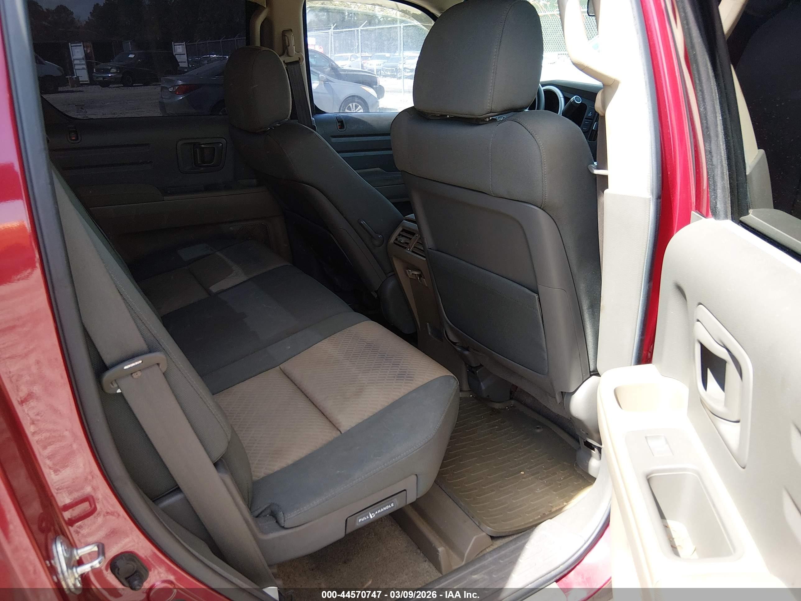 HONDA RIDGELINE image 8