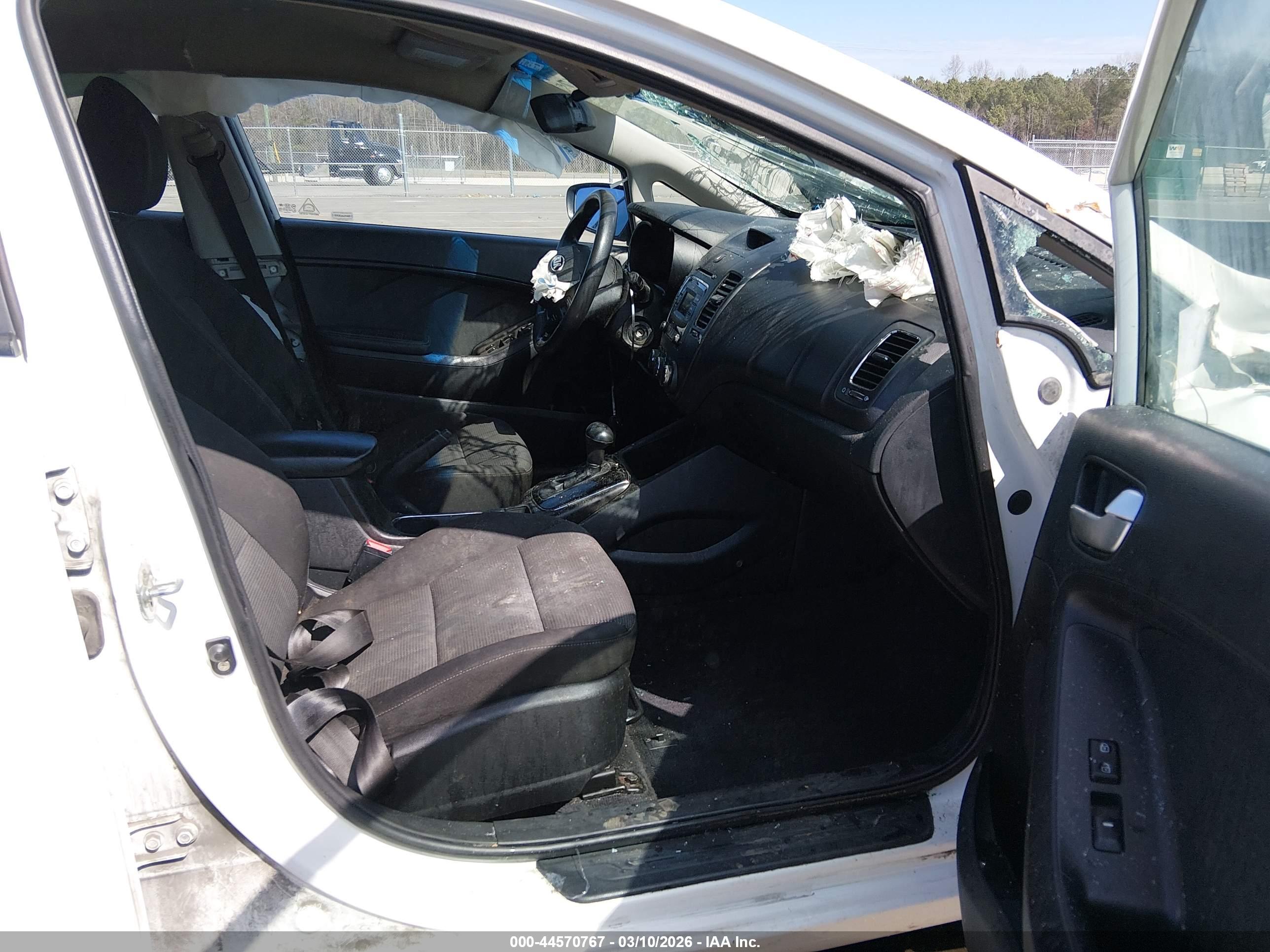 KIA FORTE image 5