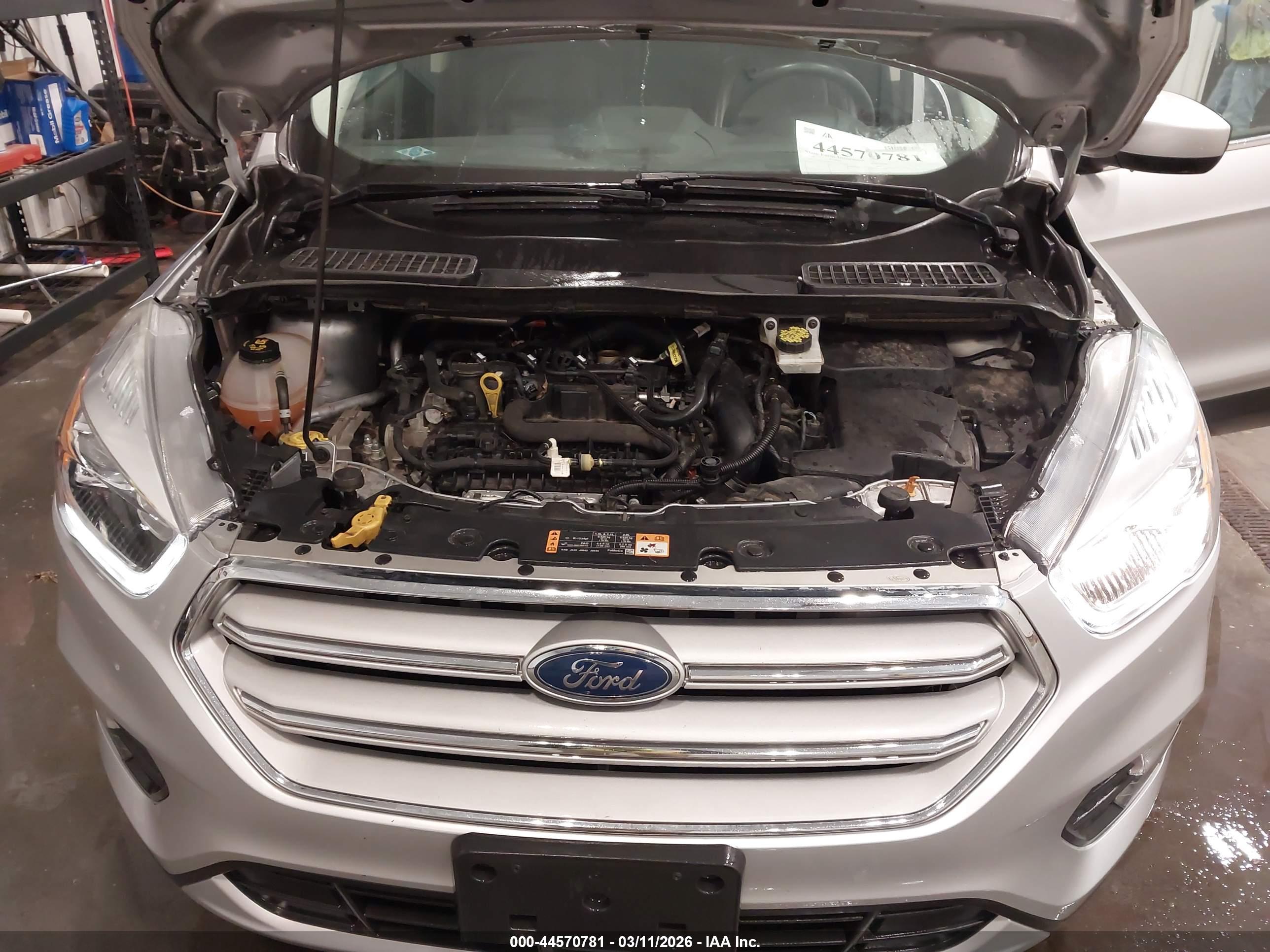 FORD ESCAPE image 10