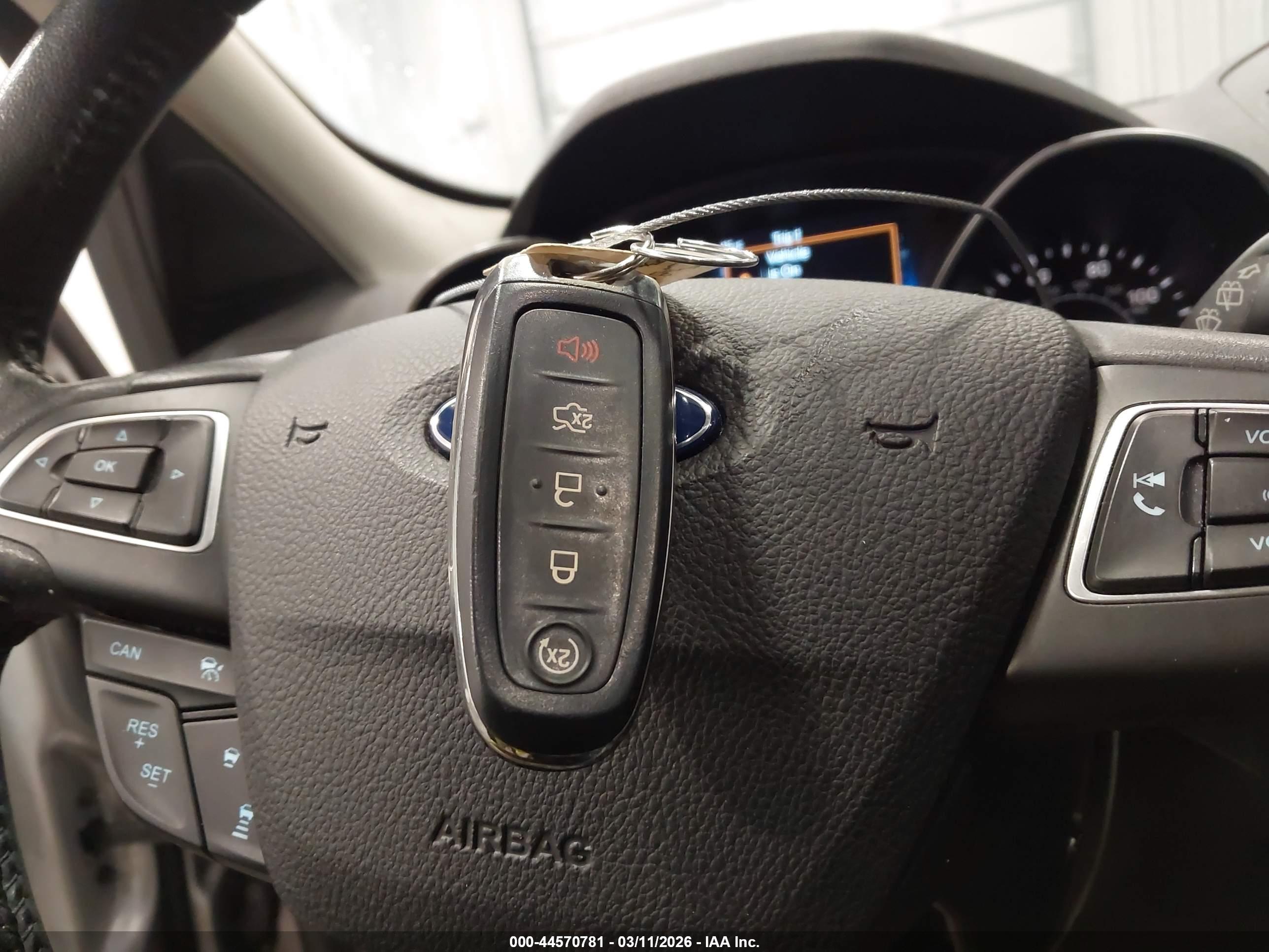 FORD ESCAPE image 11