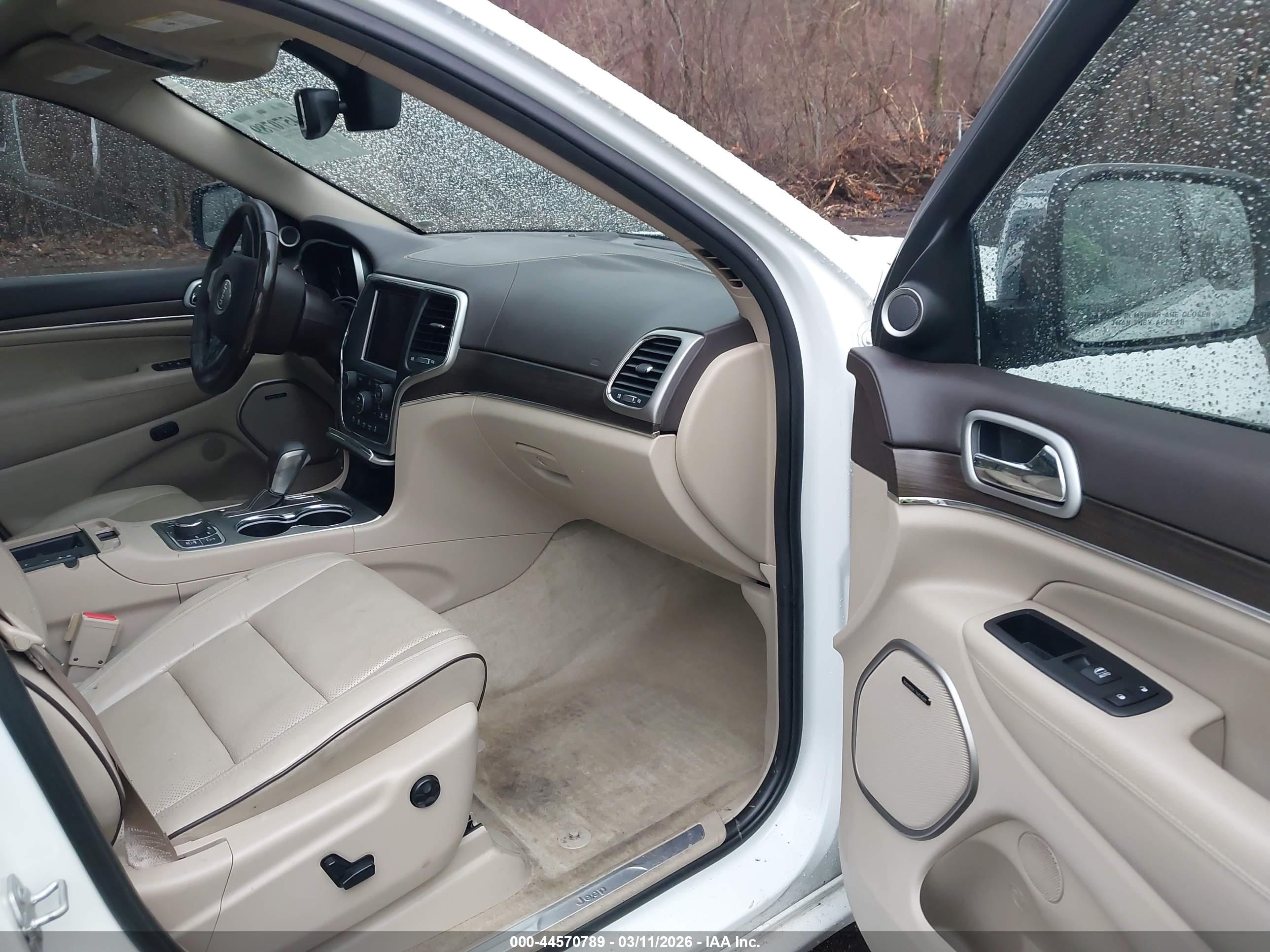 JEEP GRAND image 5