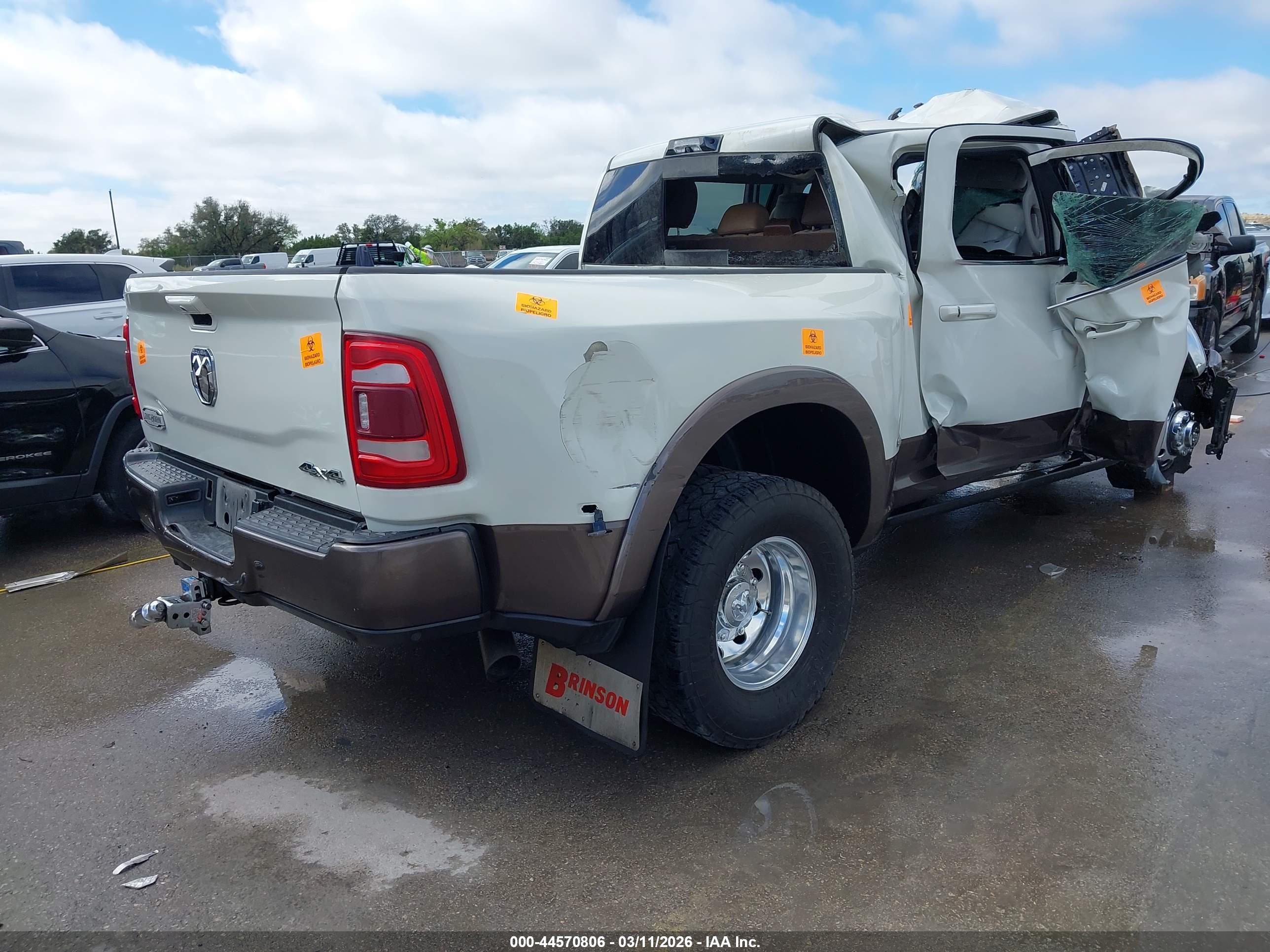 RAM 3500 image 4