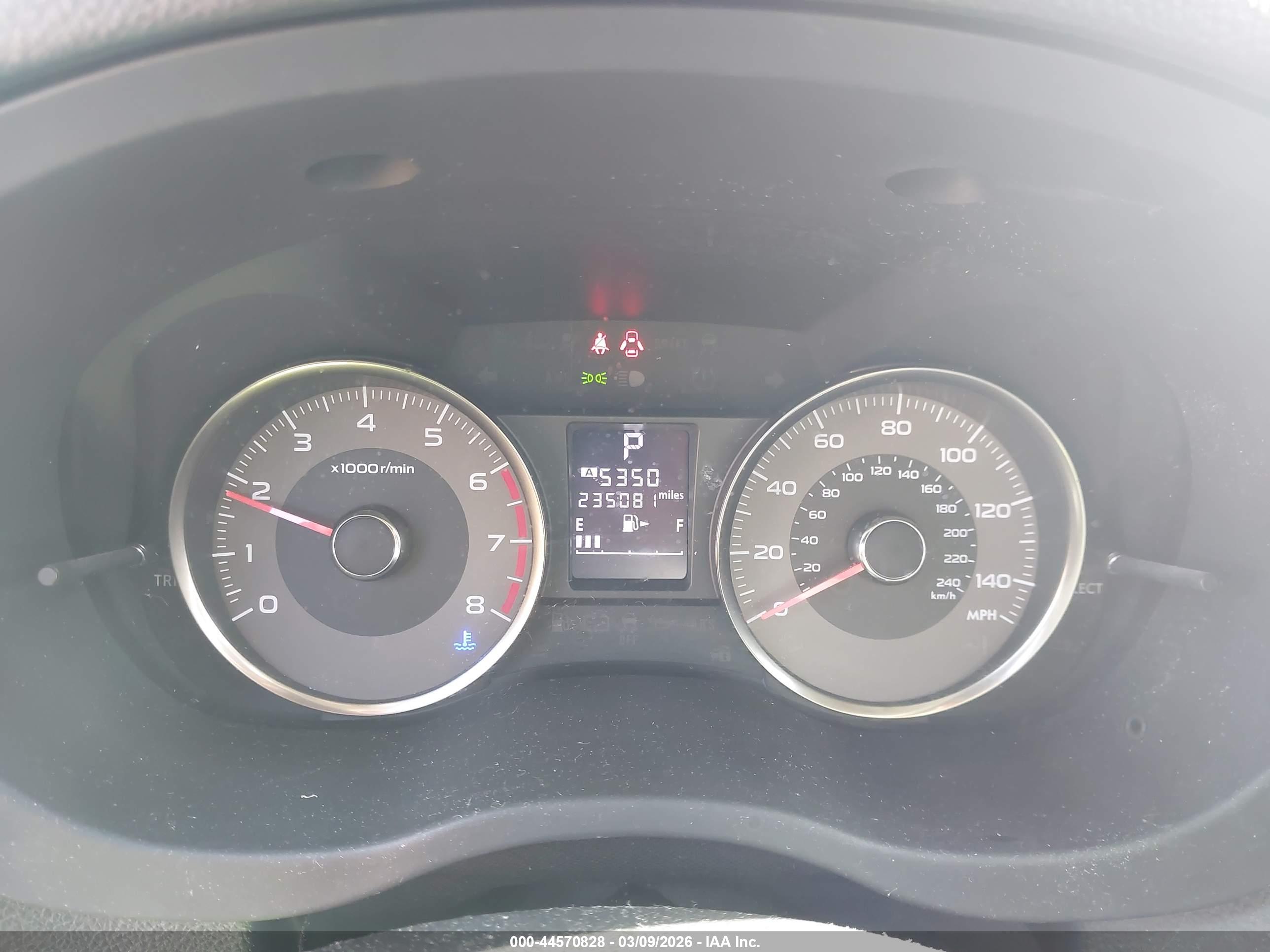SUBARU FORESTER image 7