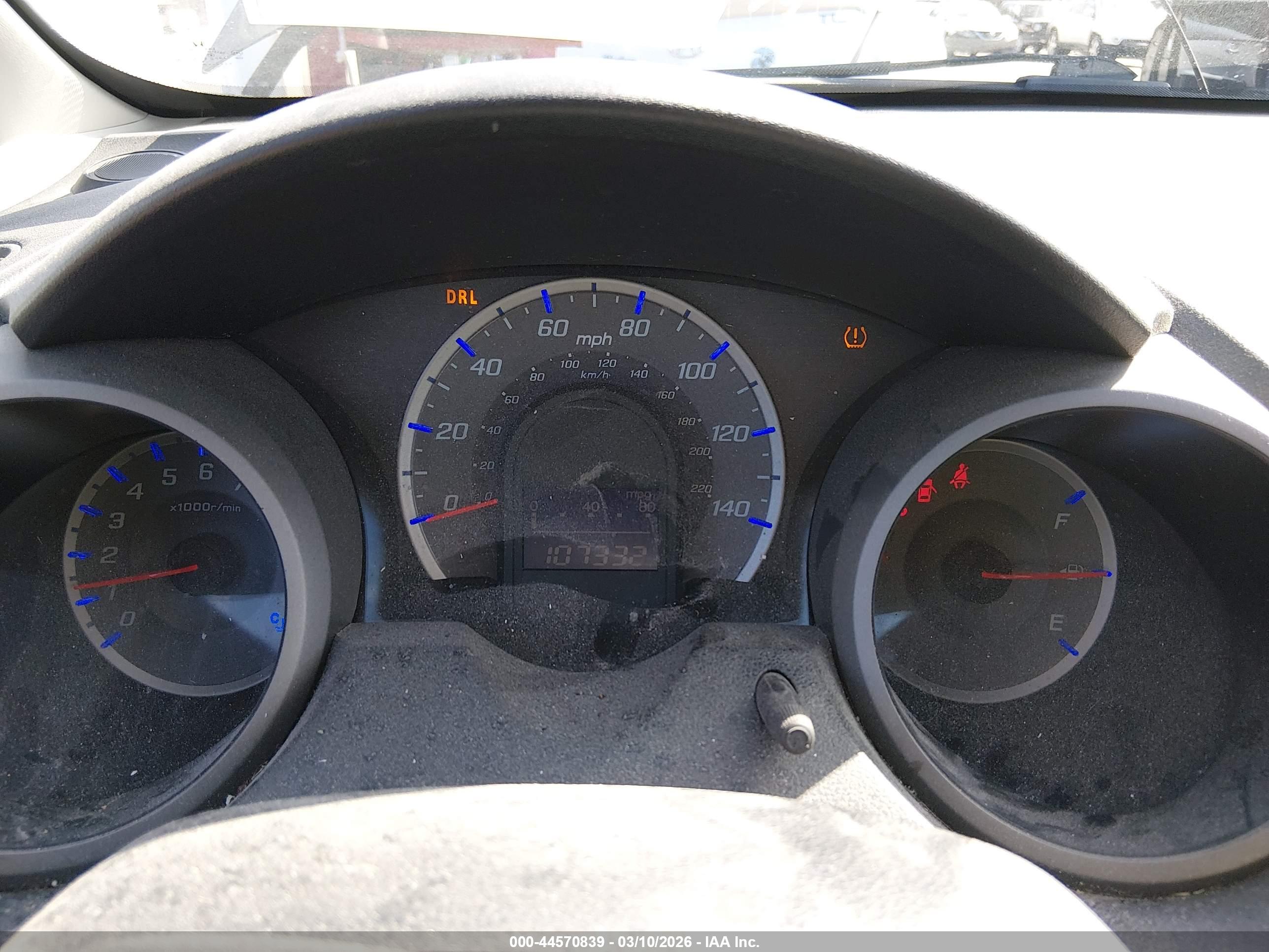 HONDA FIT image 7