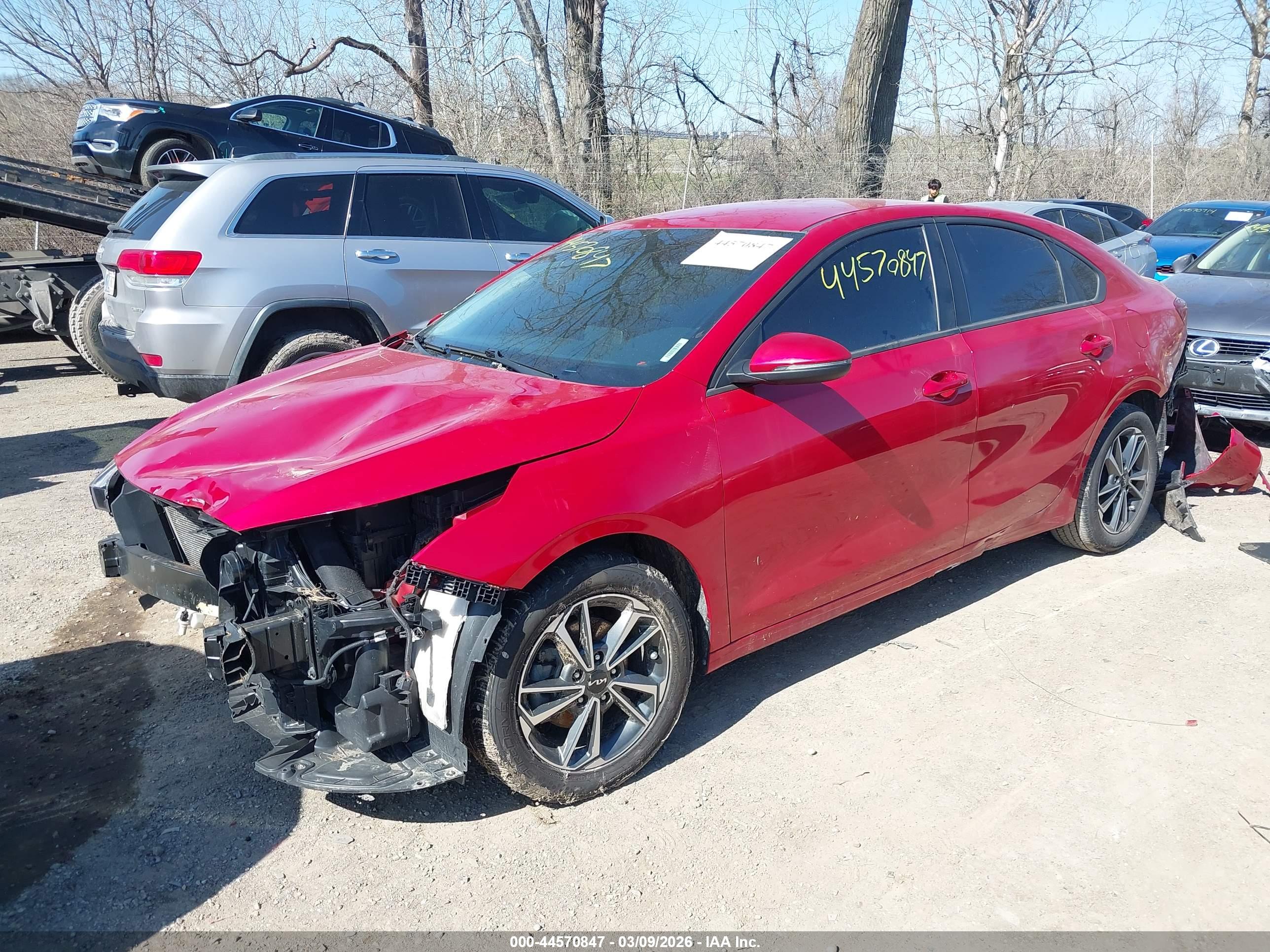 KIA FORTE image 2