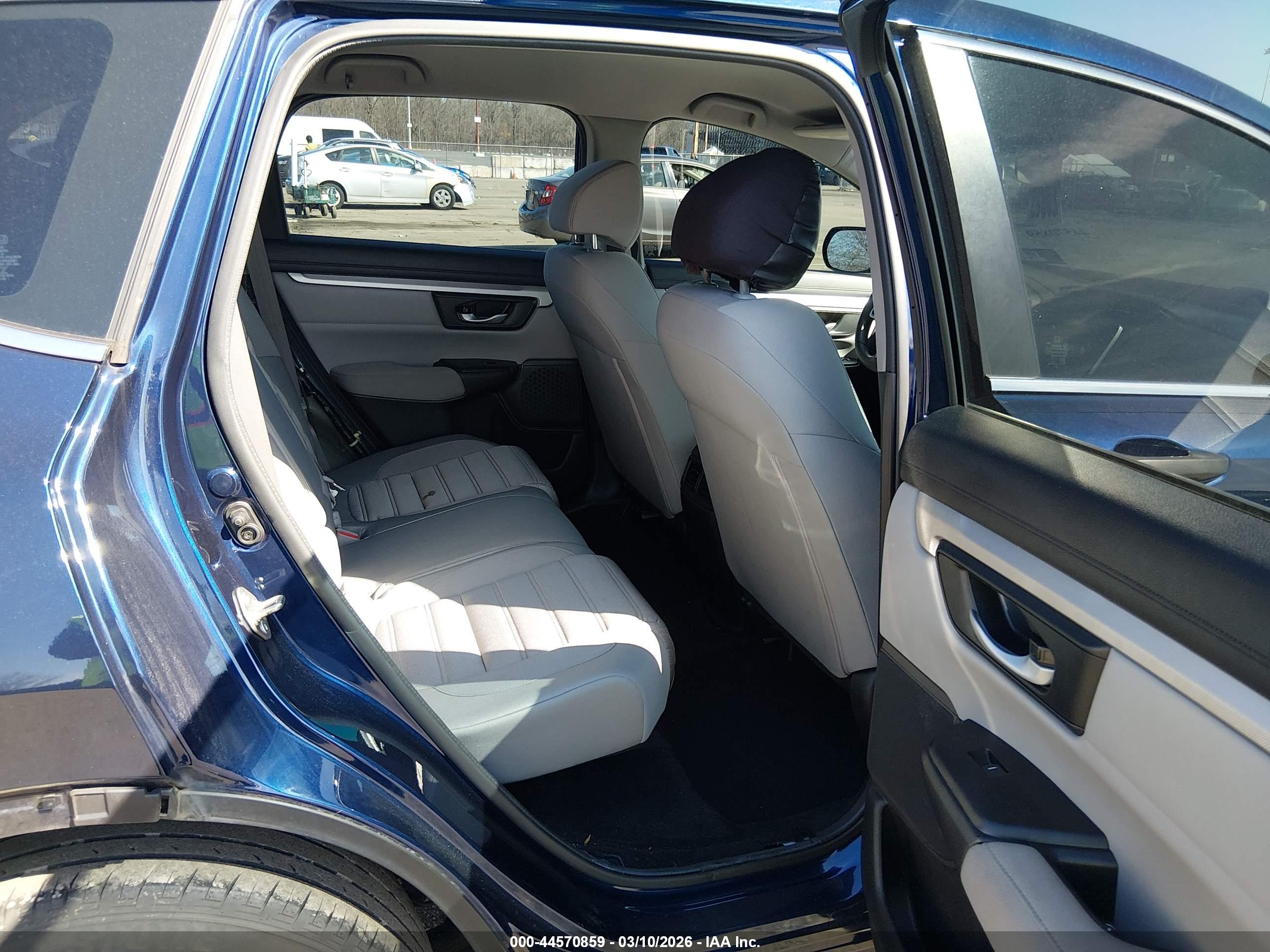 HONDA CR-V image 8