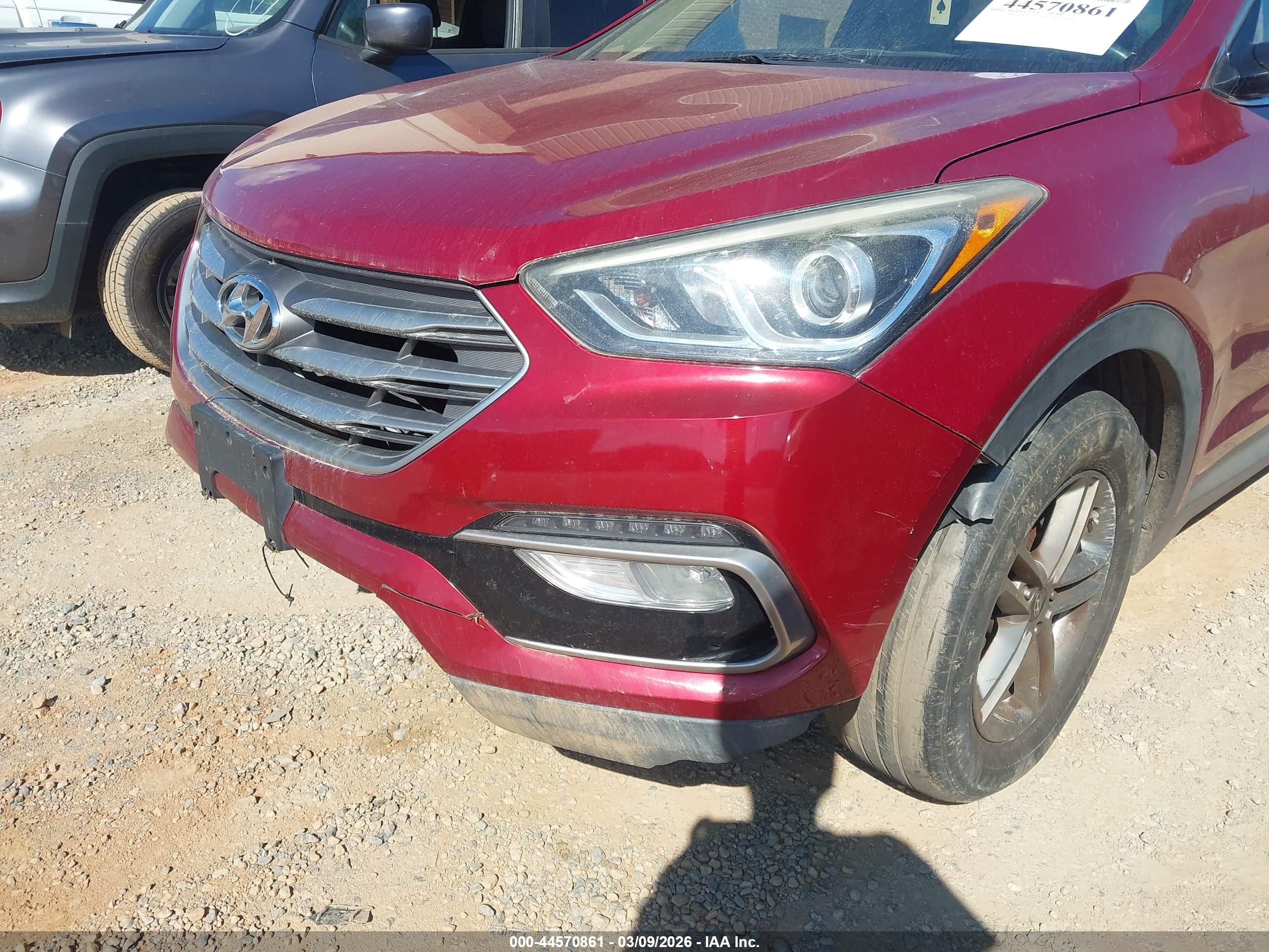 HYUNDAI SANTA image 6