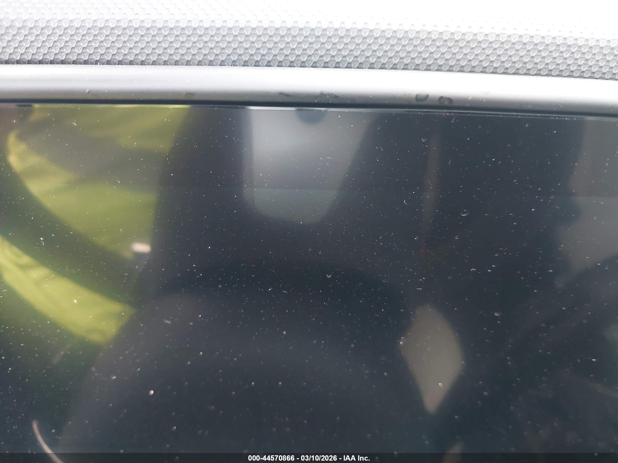 KIA NIRO image 7