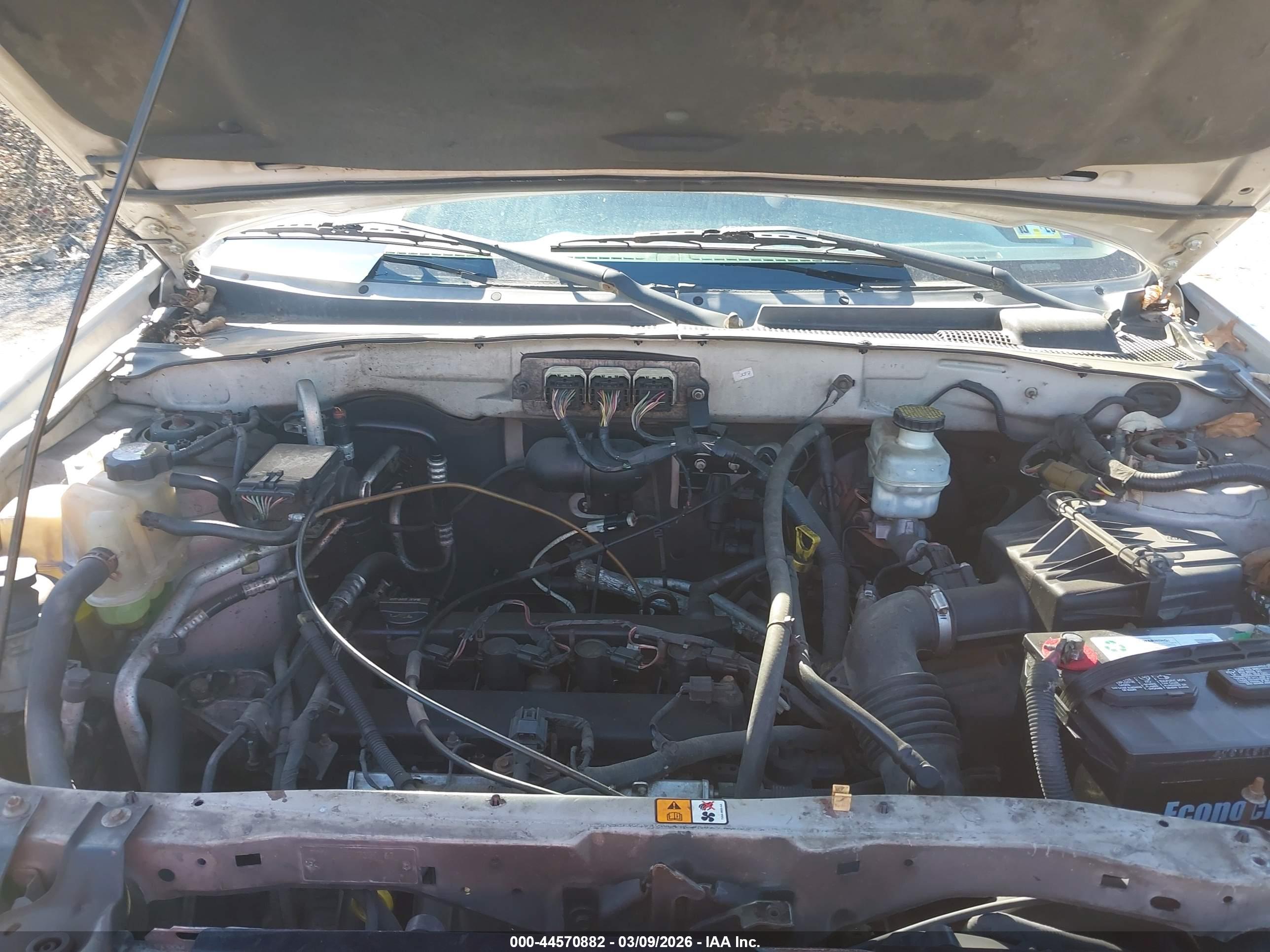 FORD ESCAPE image 10