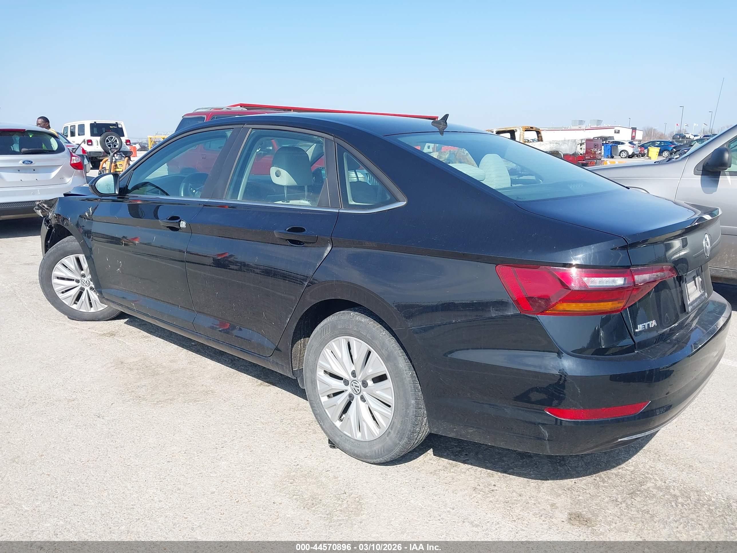 VOLKSWAGEN JETTA image 3
