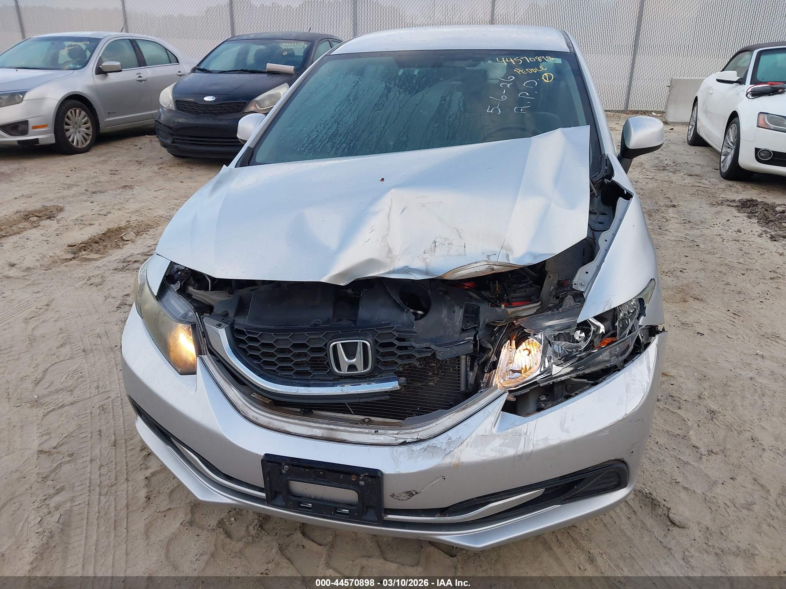 HONDA CIVIC image 6