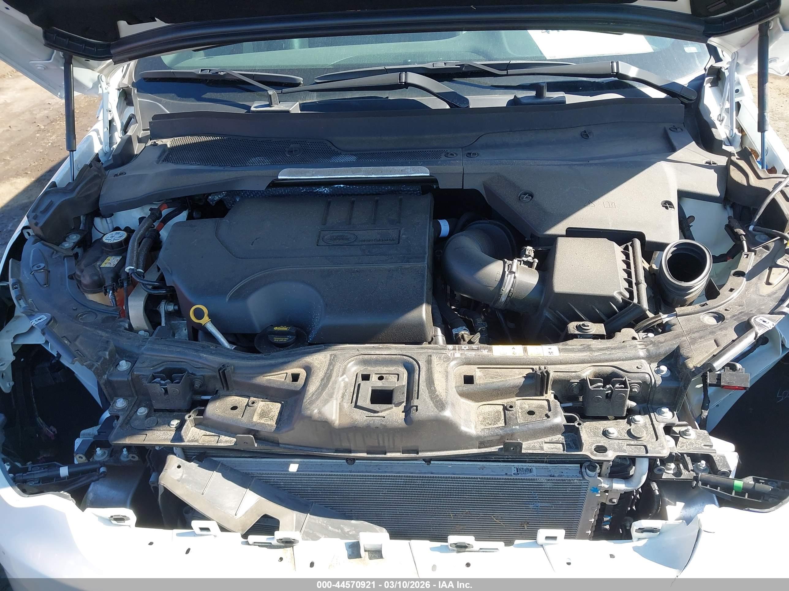 LAND ROVER image 10