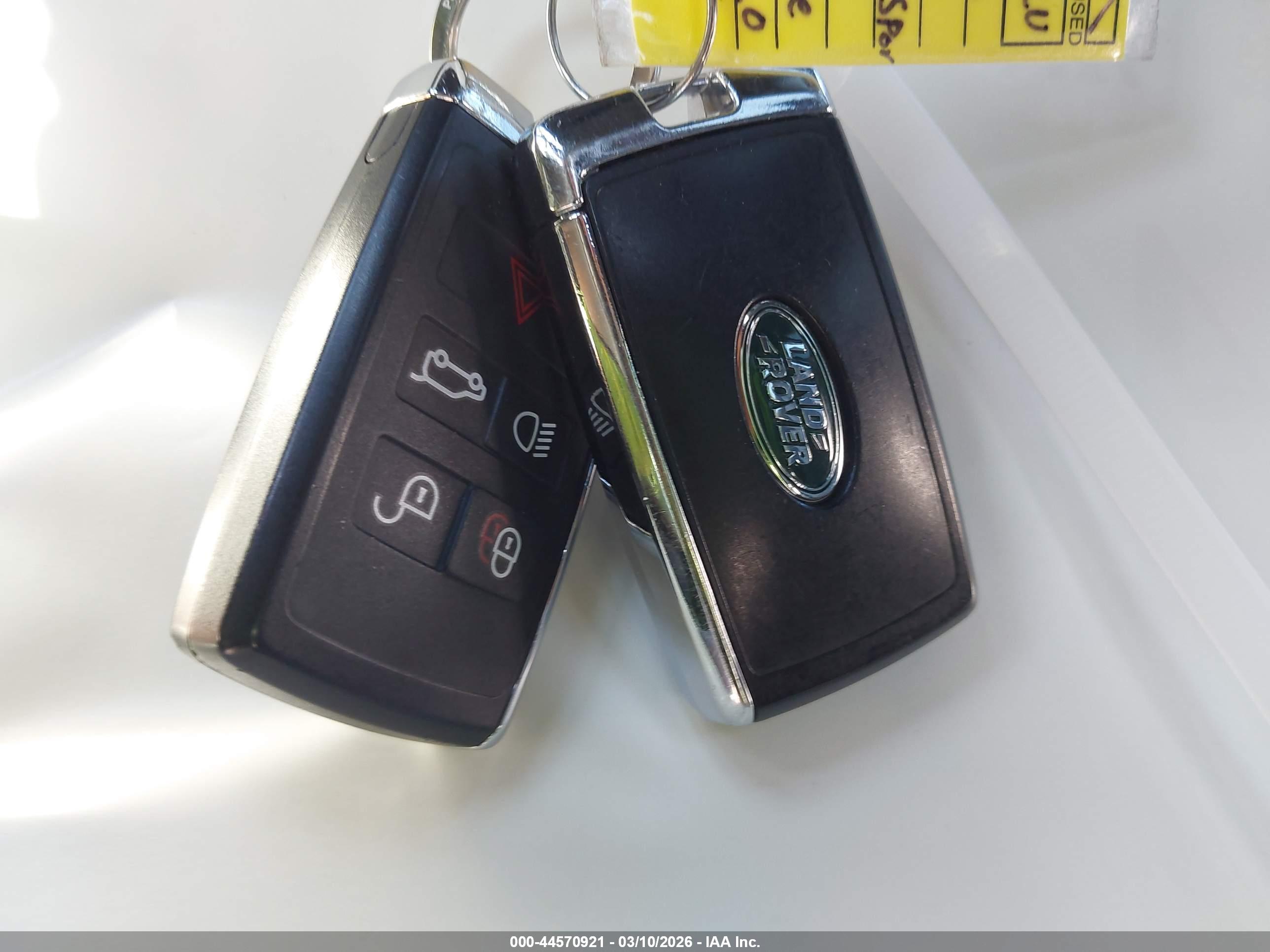 LAND ROVER image 11