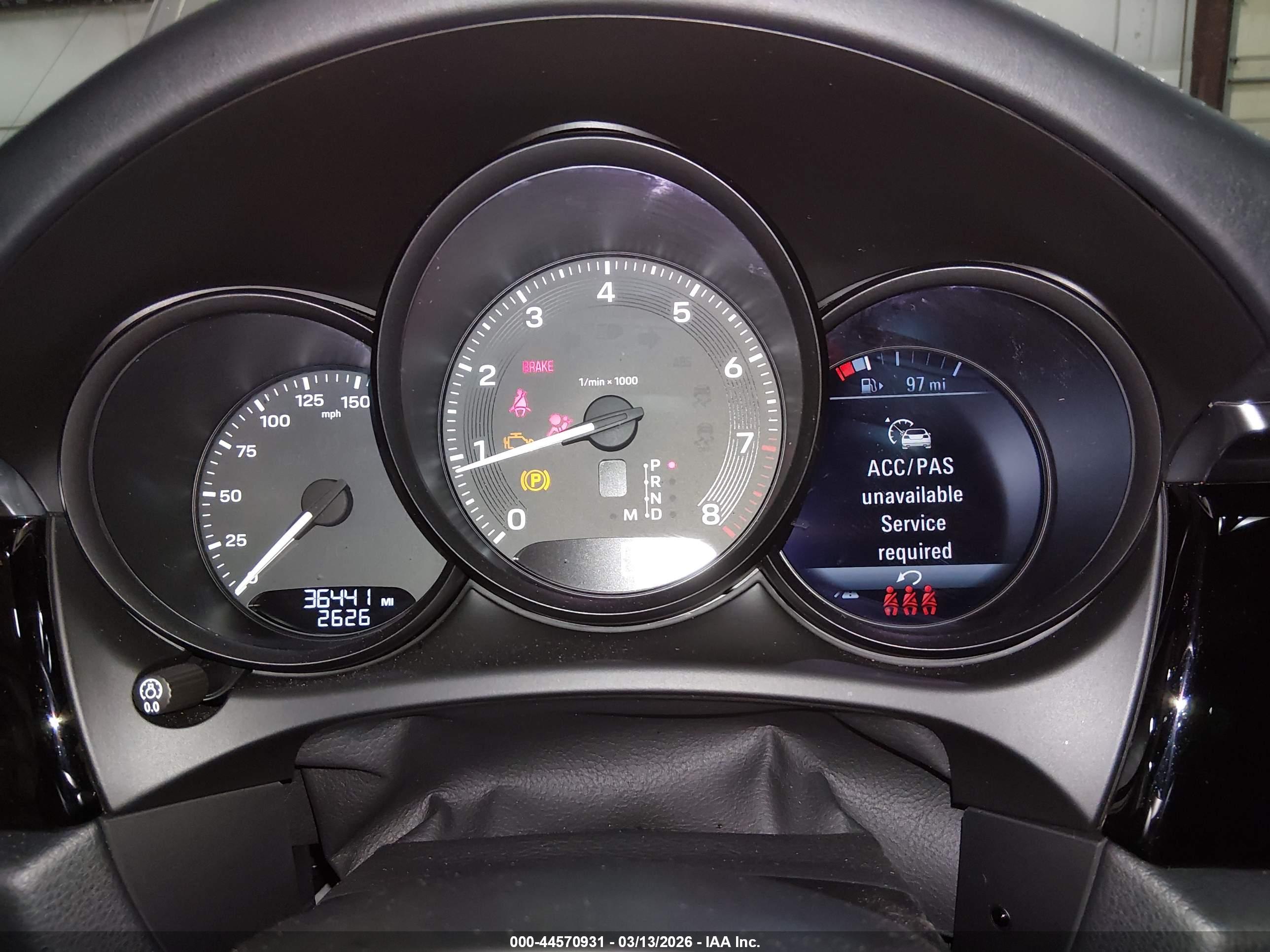 PORSCHE MACAN image 7