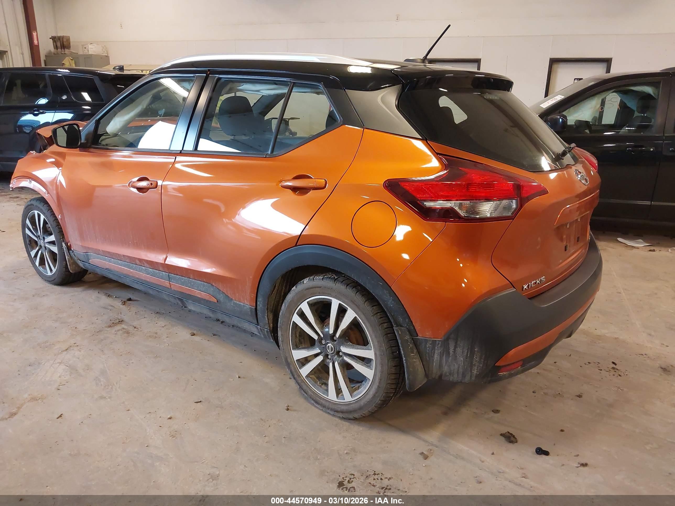 NISSAN KICKS image 3