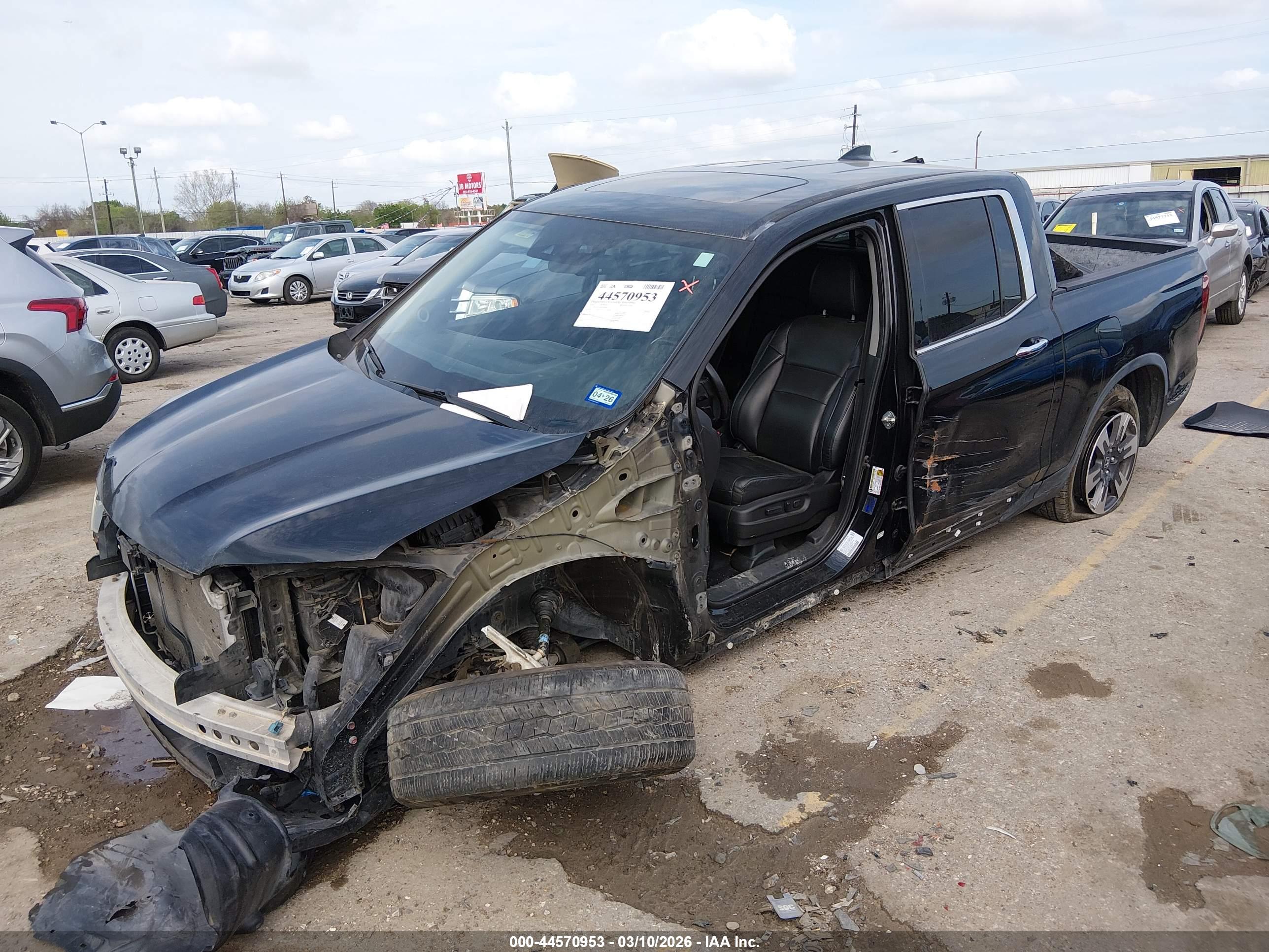HONDA RIDGELINE image 2