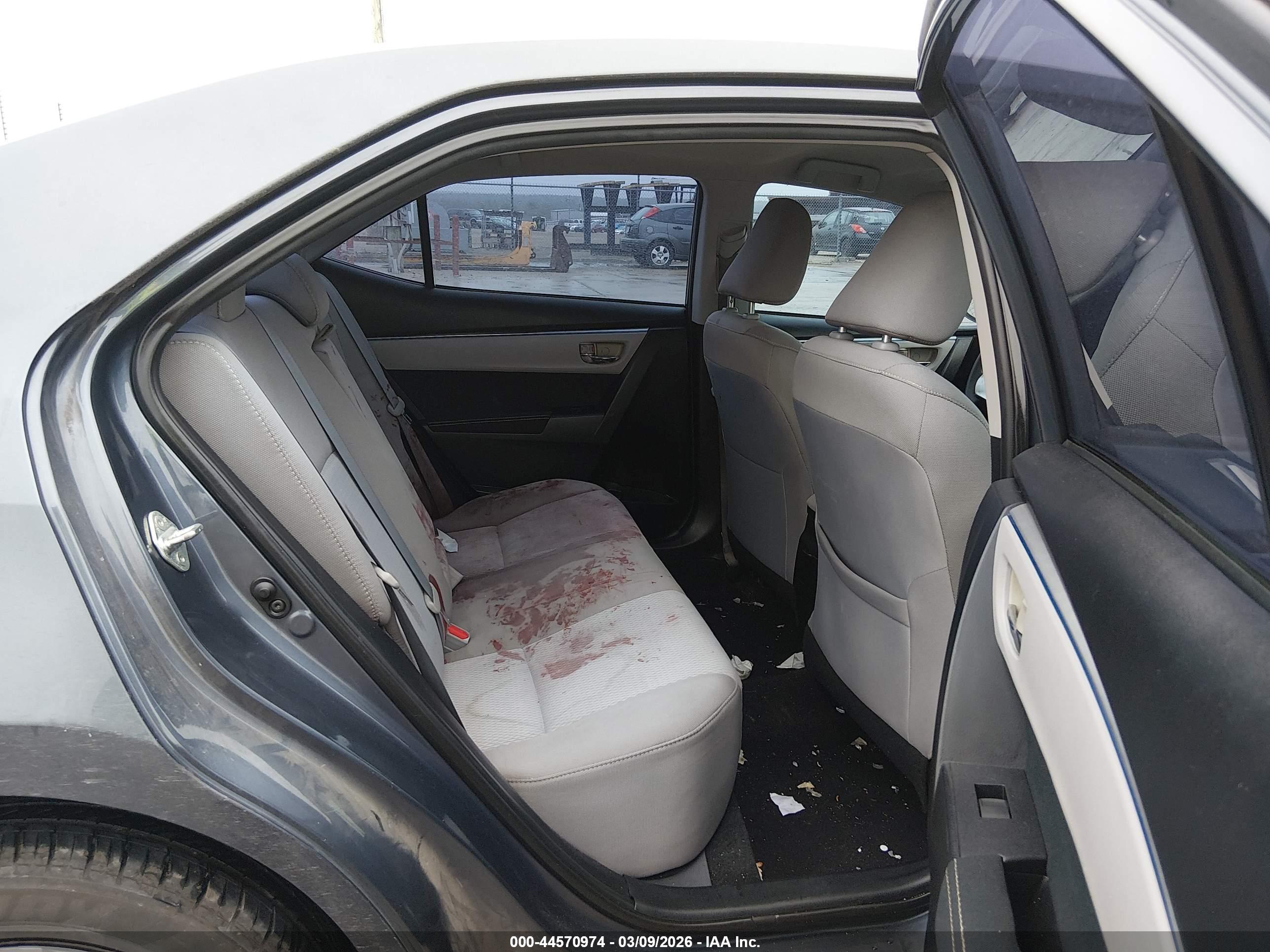 TOYOTA COROLLA image 8