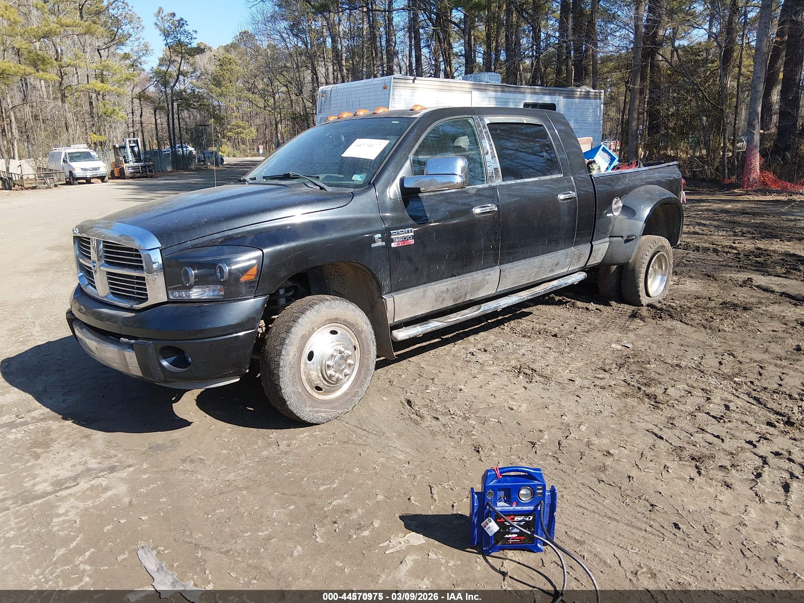DODGE RAM image 2