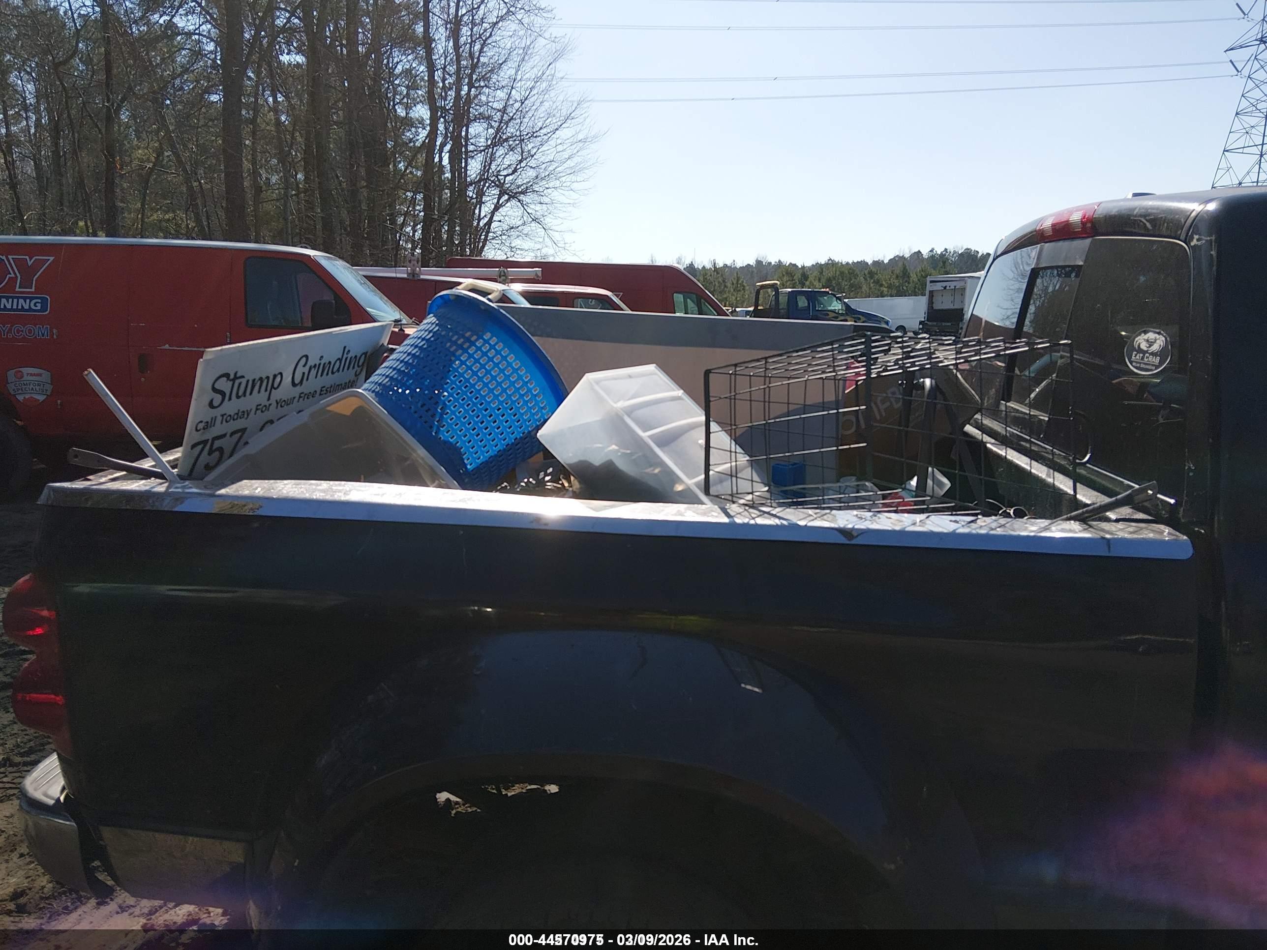 DODGE RAM image 7