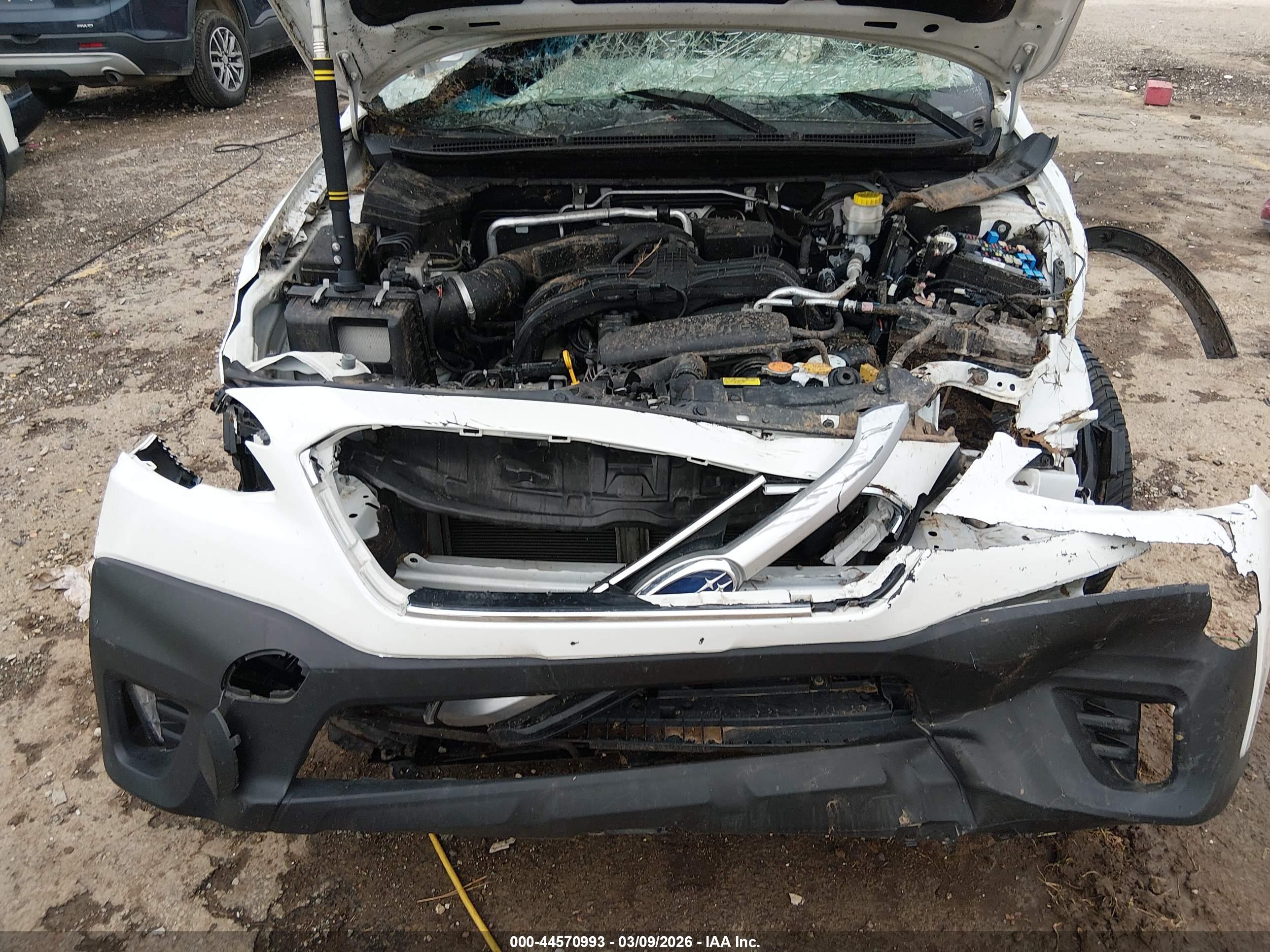 SUBARU OUTBACK image 10