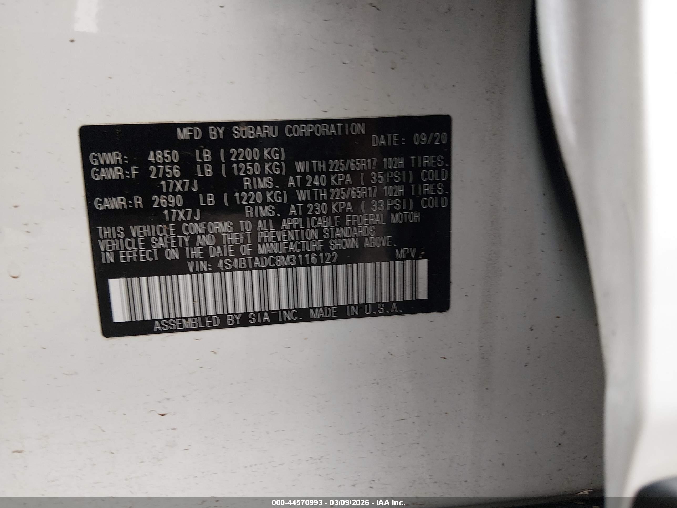 SUBARU OUTBACK image 9
