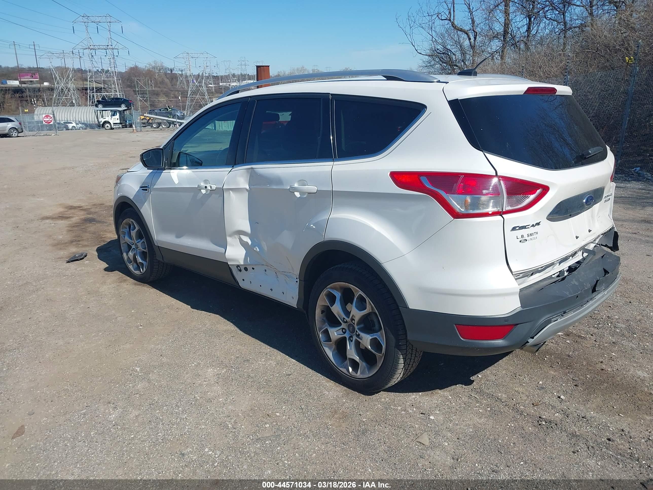 FORD ESCAPE image 3