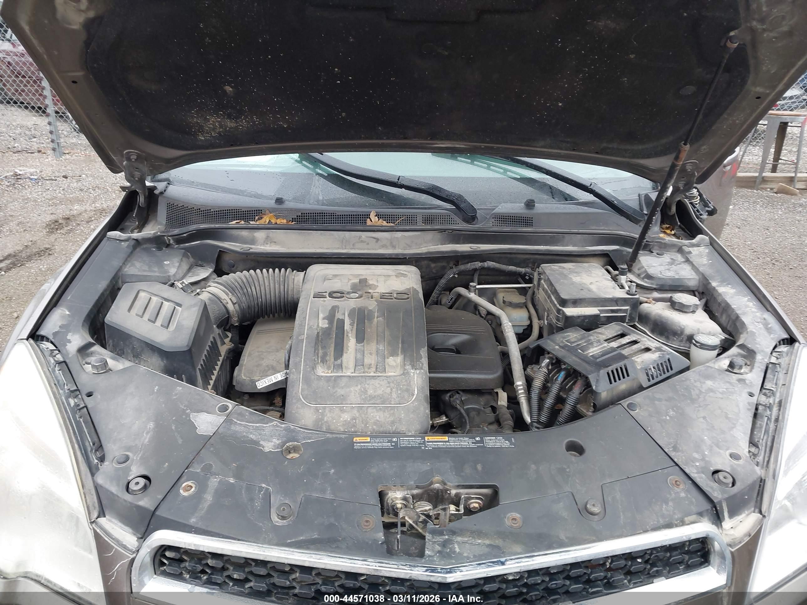 CHEVROLET EQUINOX image 10