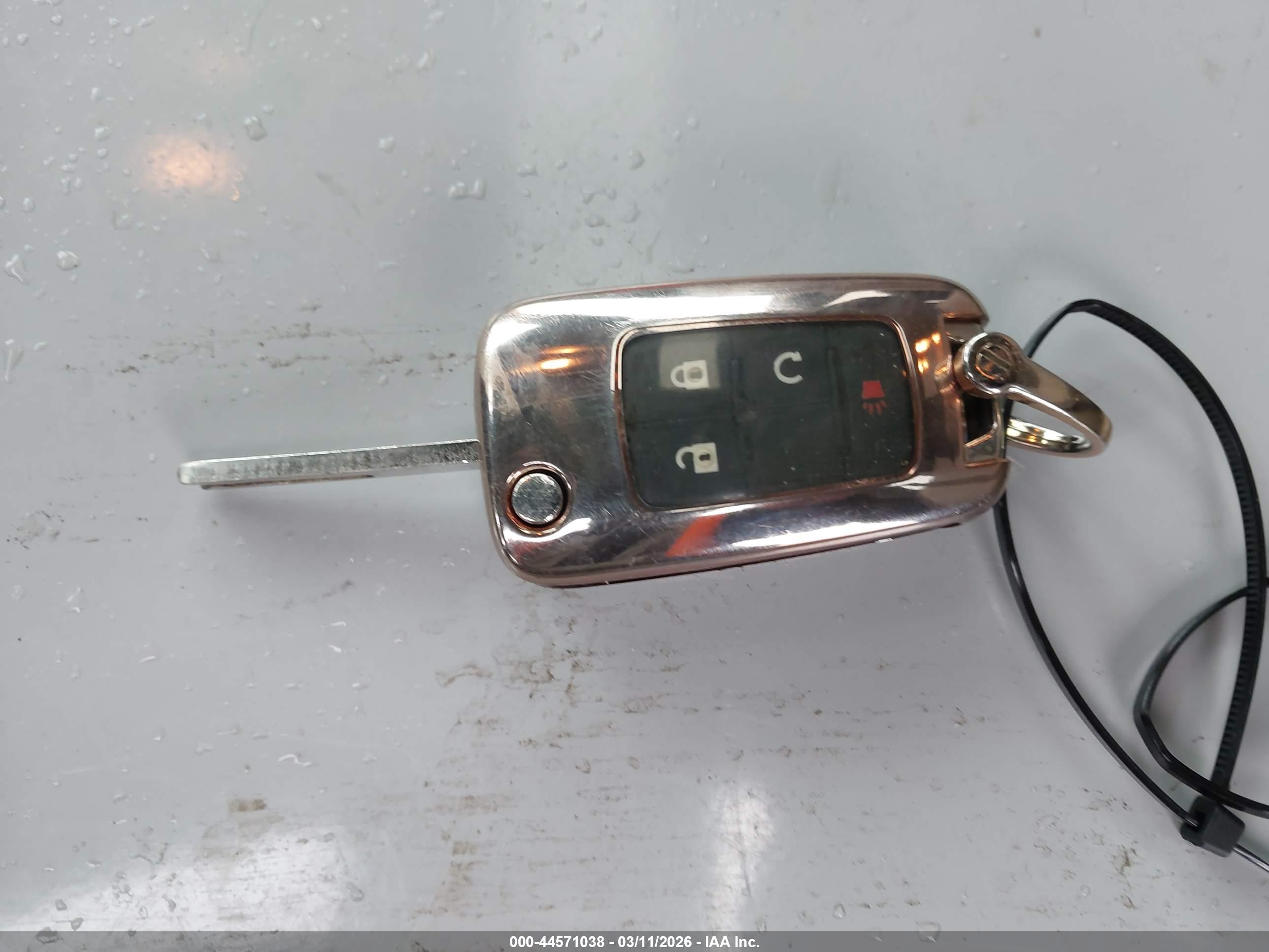 CHEVROLET EQUINOX image 11