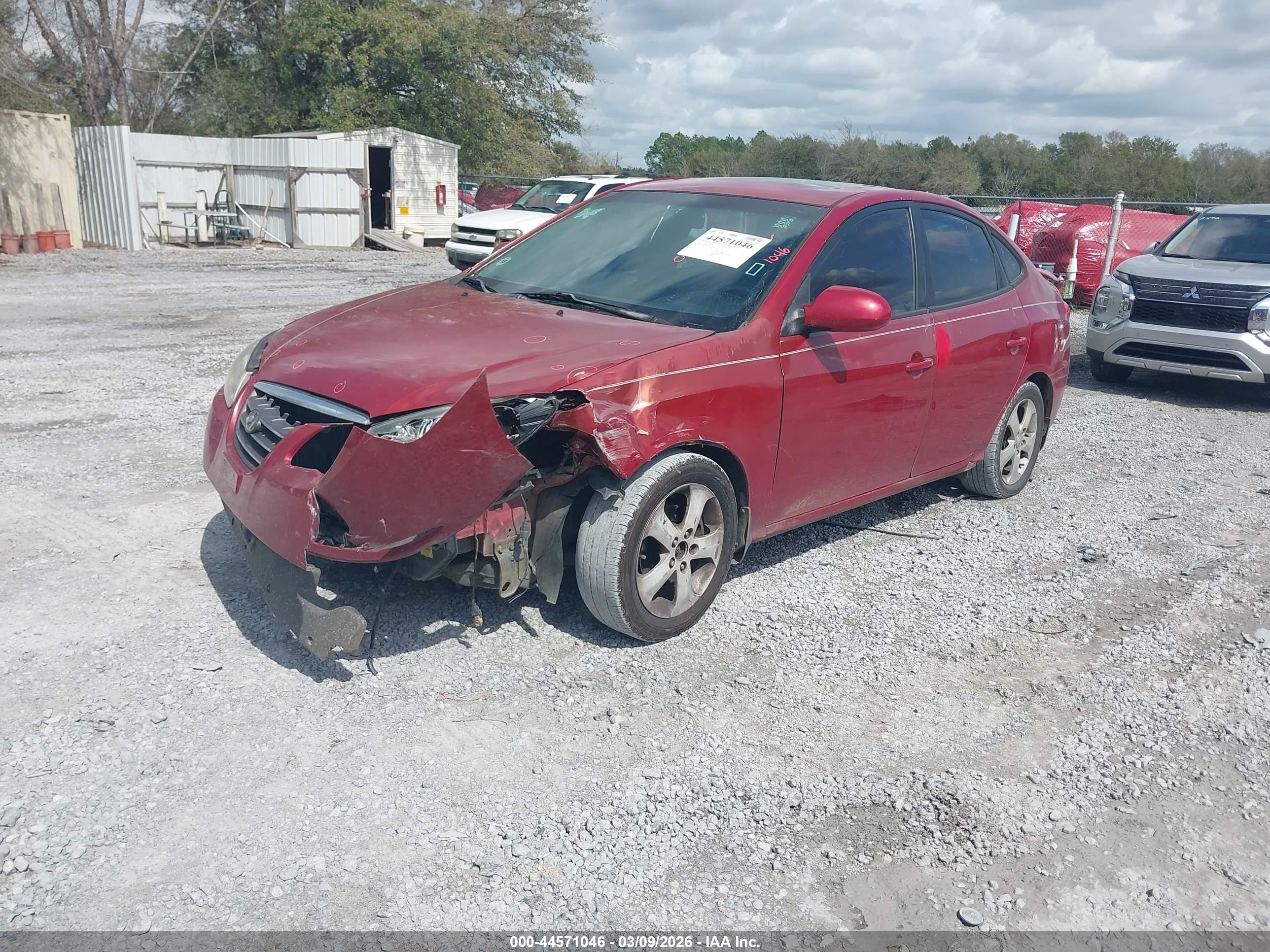 HYUNDAI ELANTRA image 2