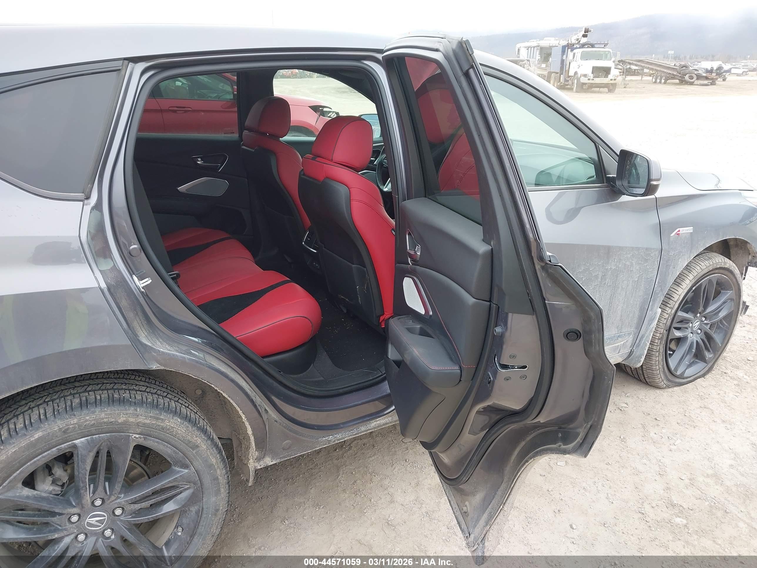 ACURA RDX image 8