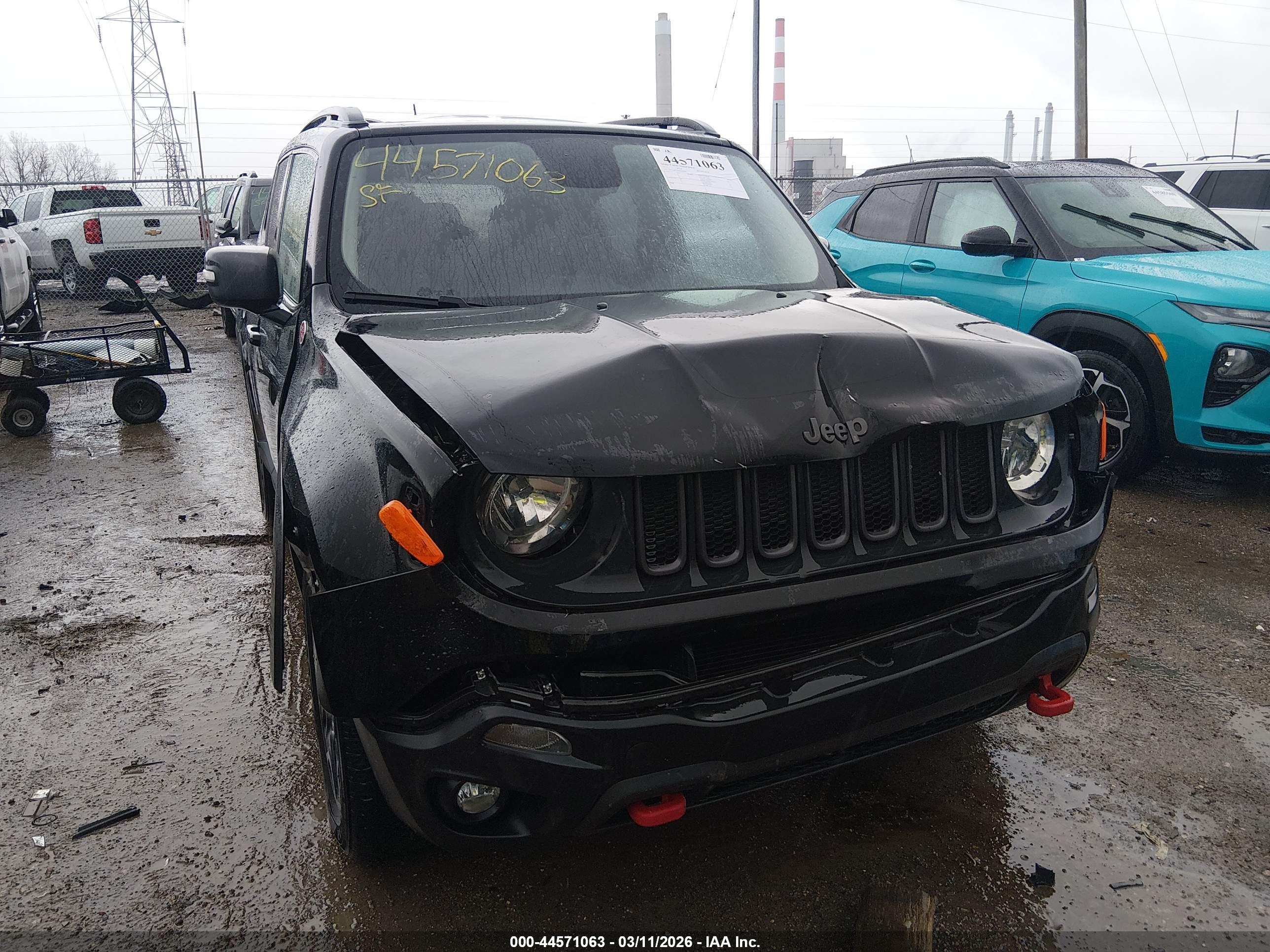 JEEP RENEGADE image 6