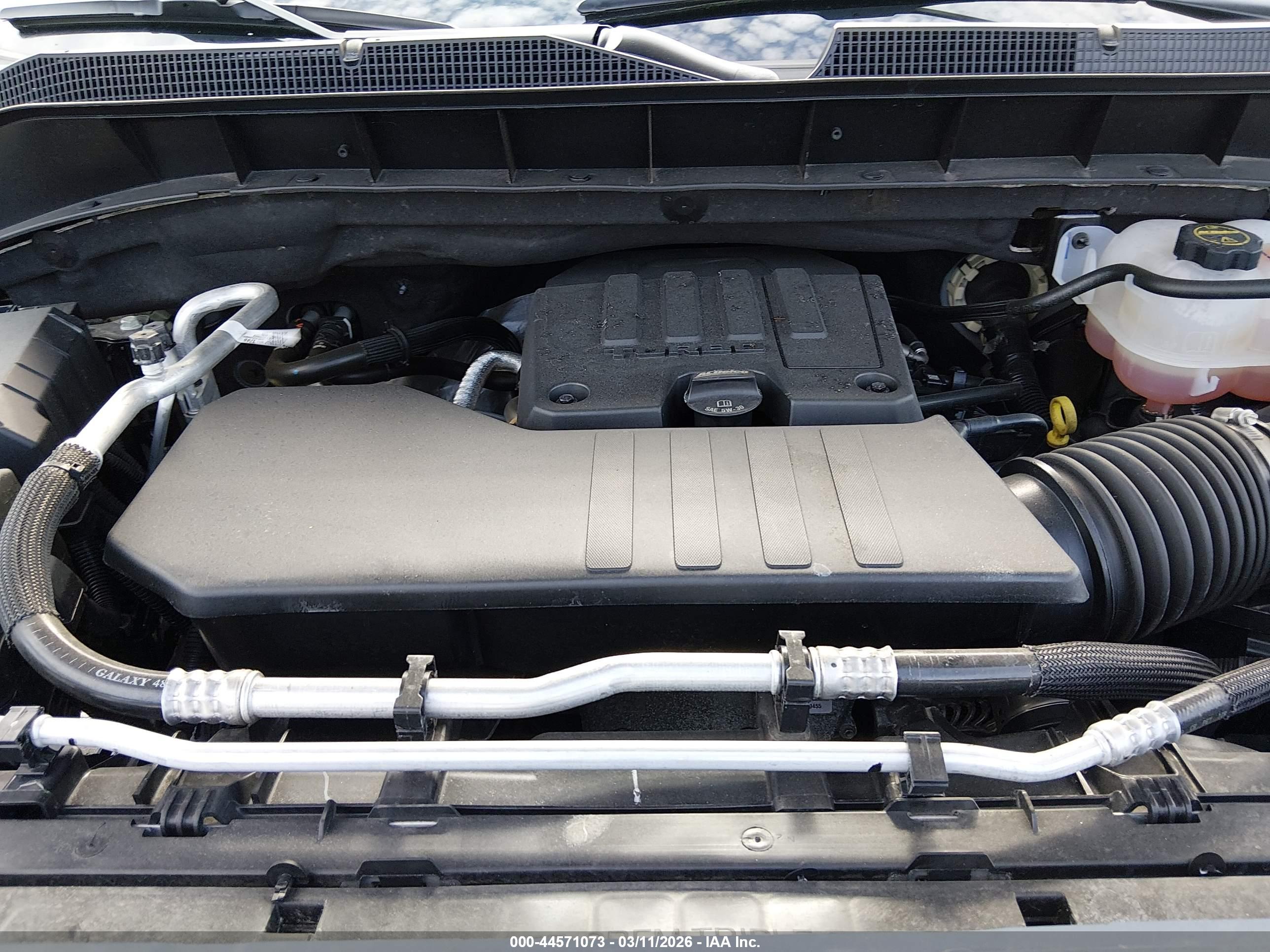 CHEVROLET SILVERADO image 10
