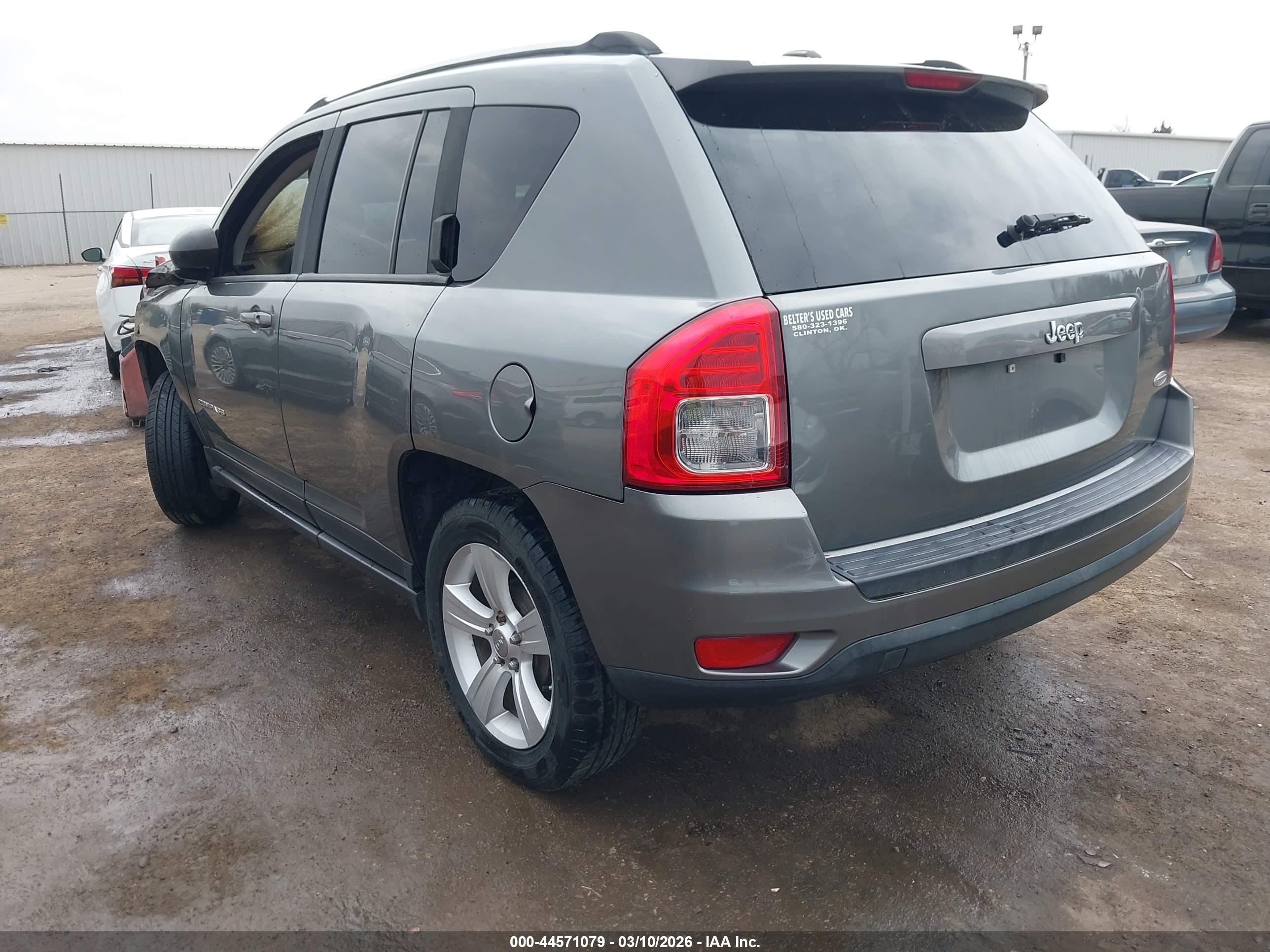 JEEP COMPASS image 3