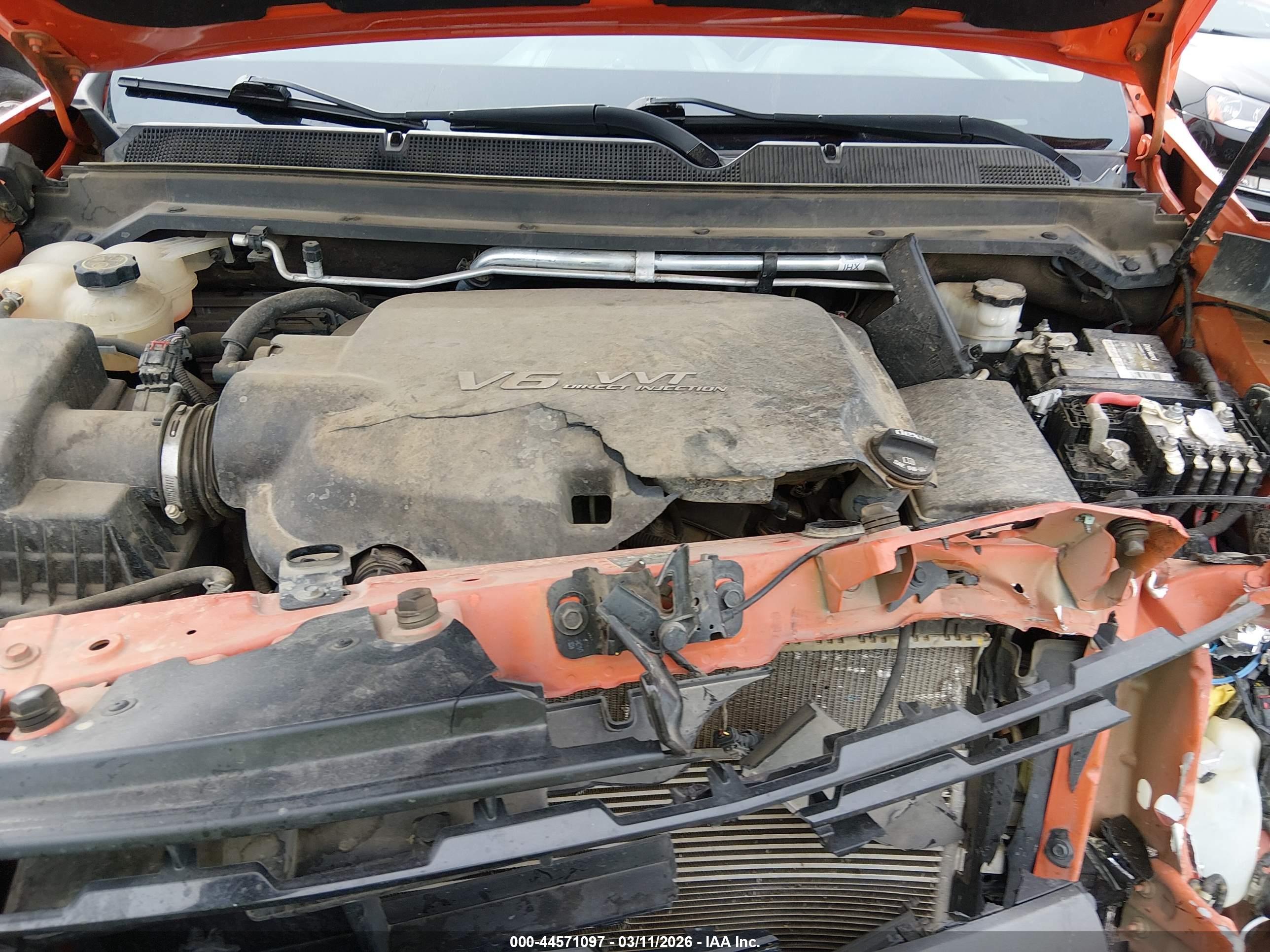 CHEVROLET COLORADO image 10