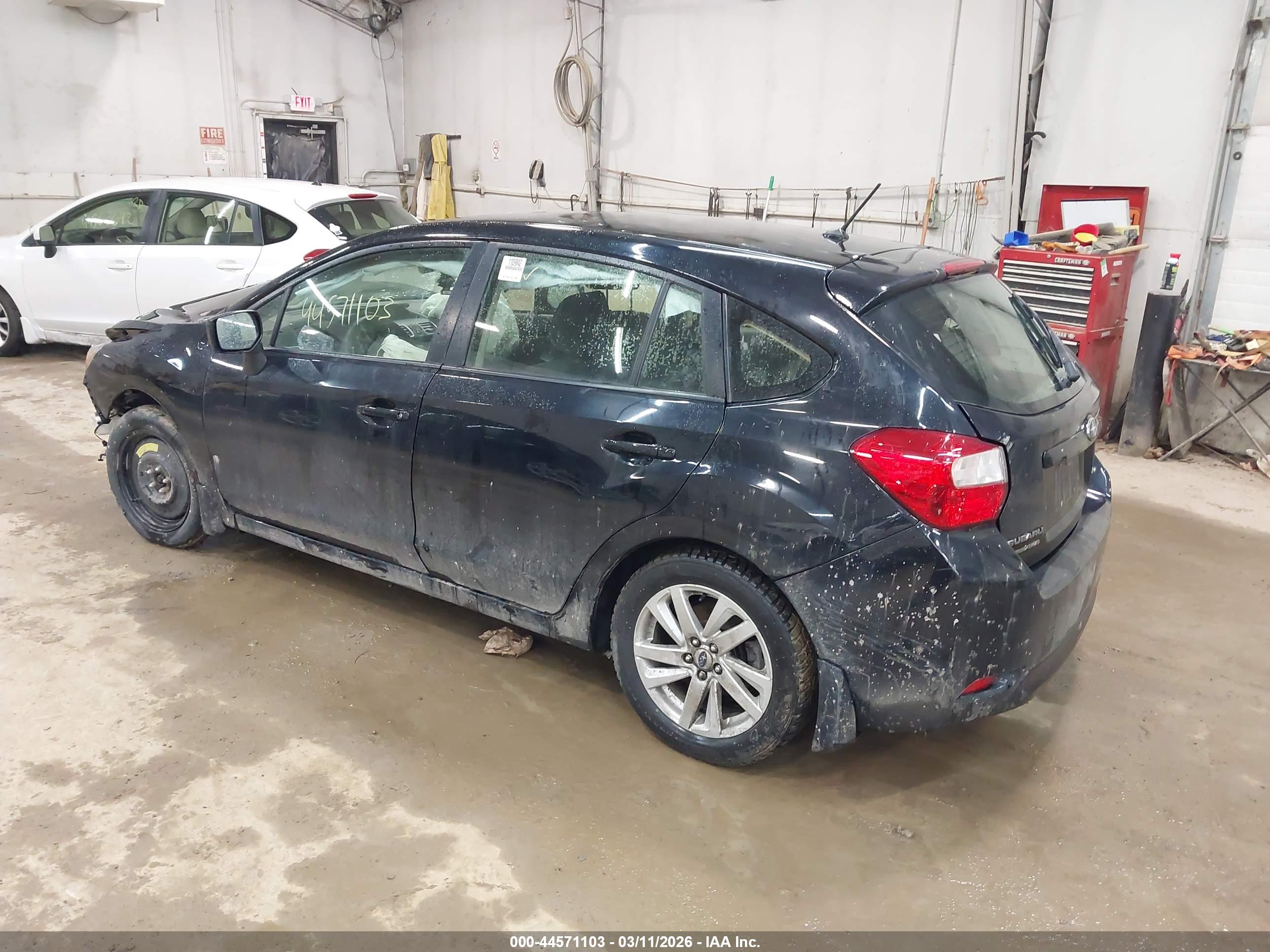 SUBARU IMPREZA image 3