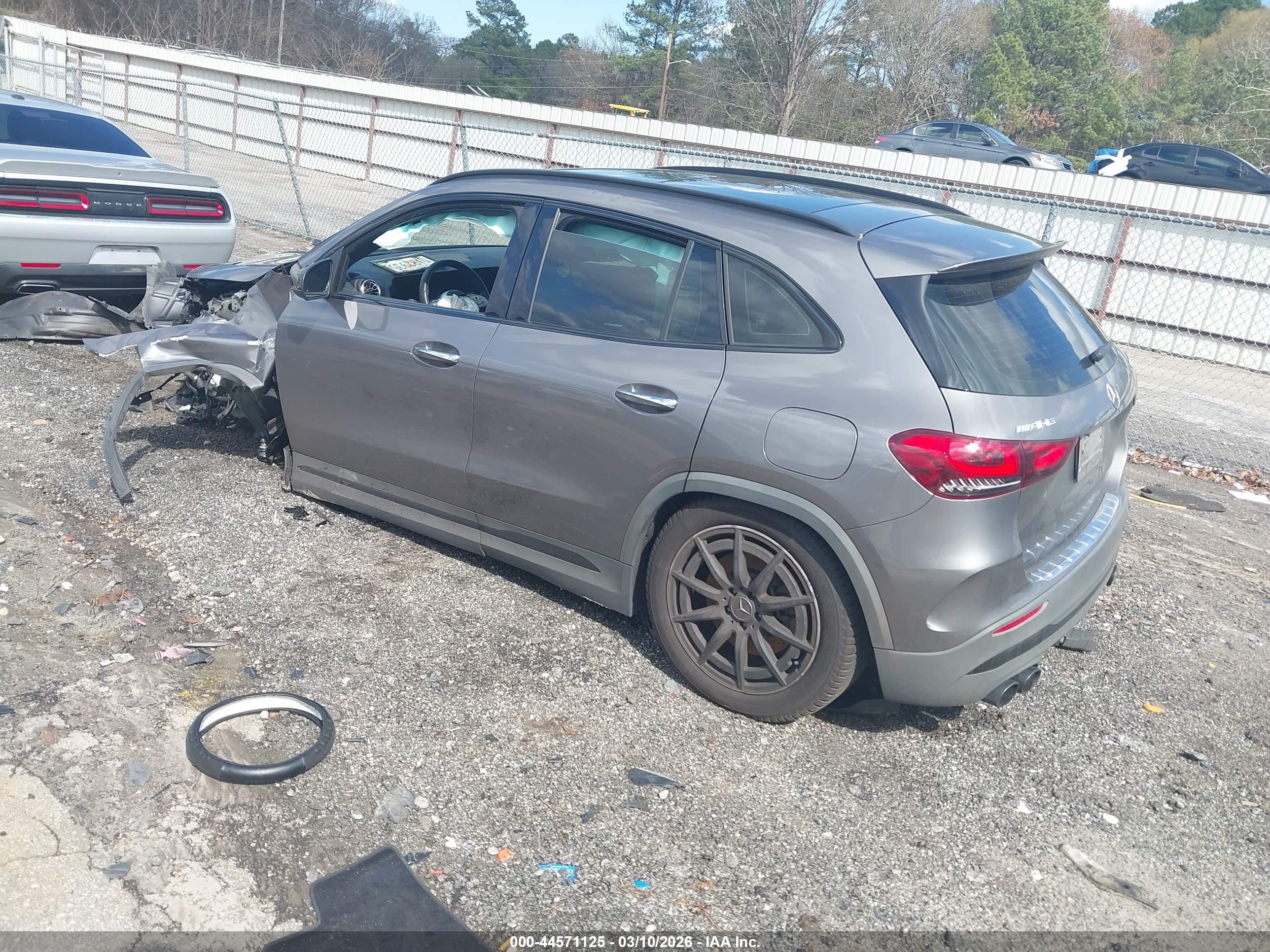 MERCEDES-BENZ AMG image 3