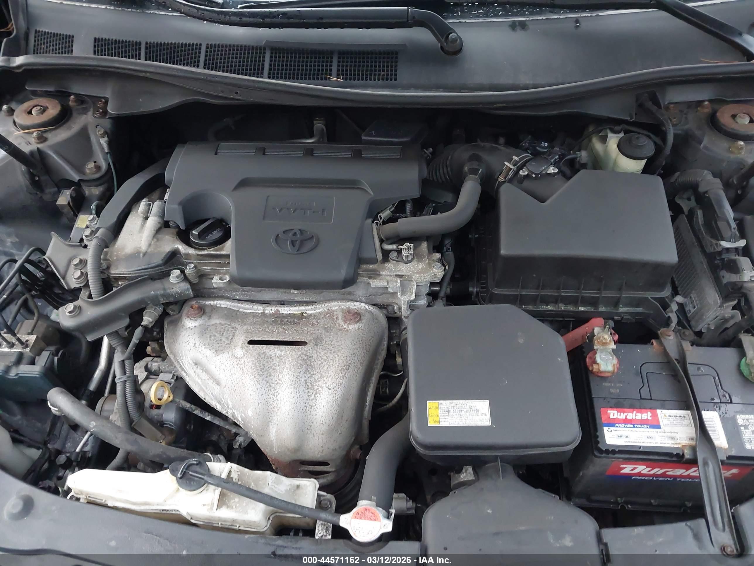 TOYOTA CAMRY image 10