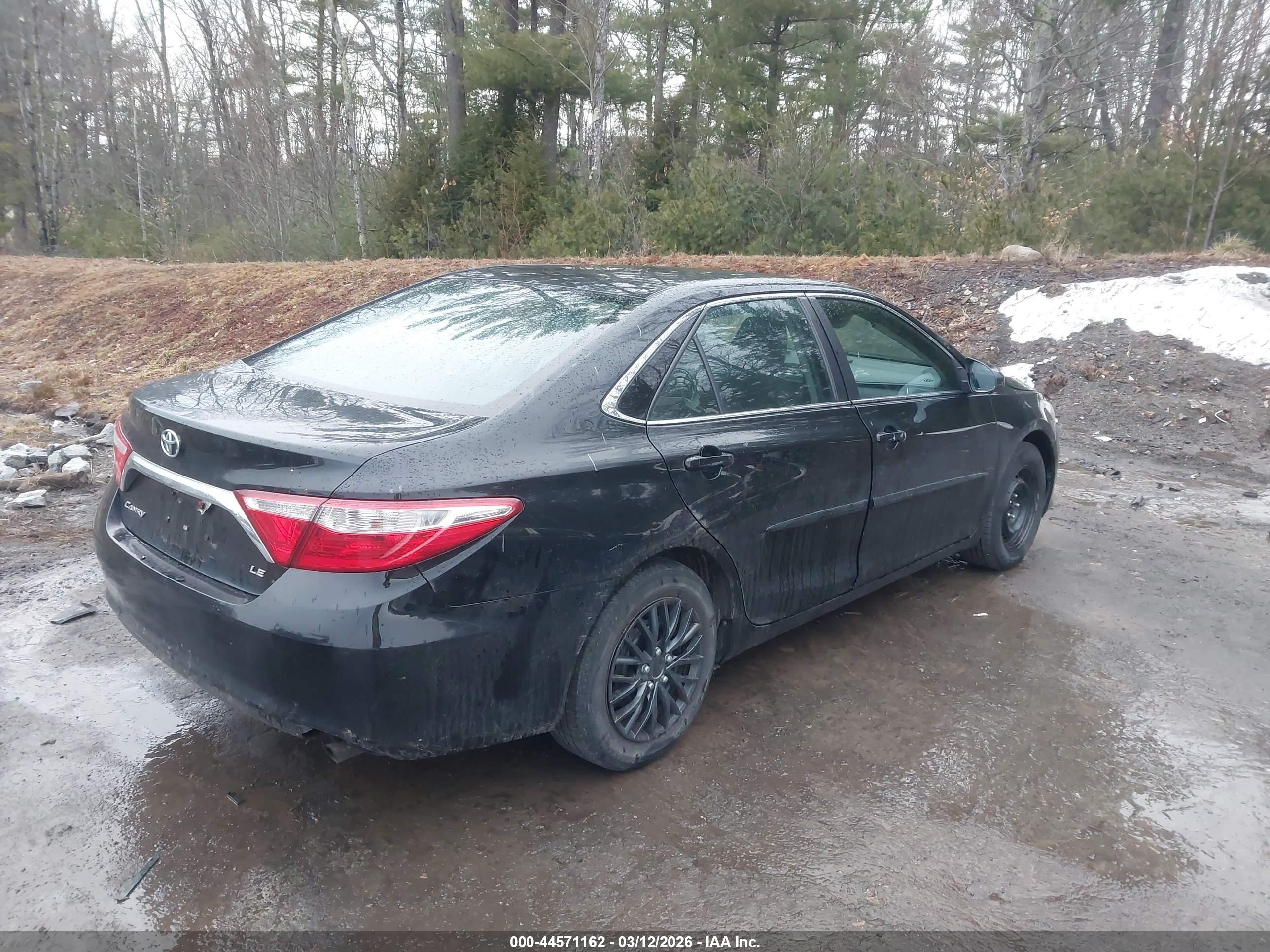 TOYOTA CAMRY image 4