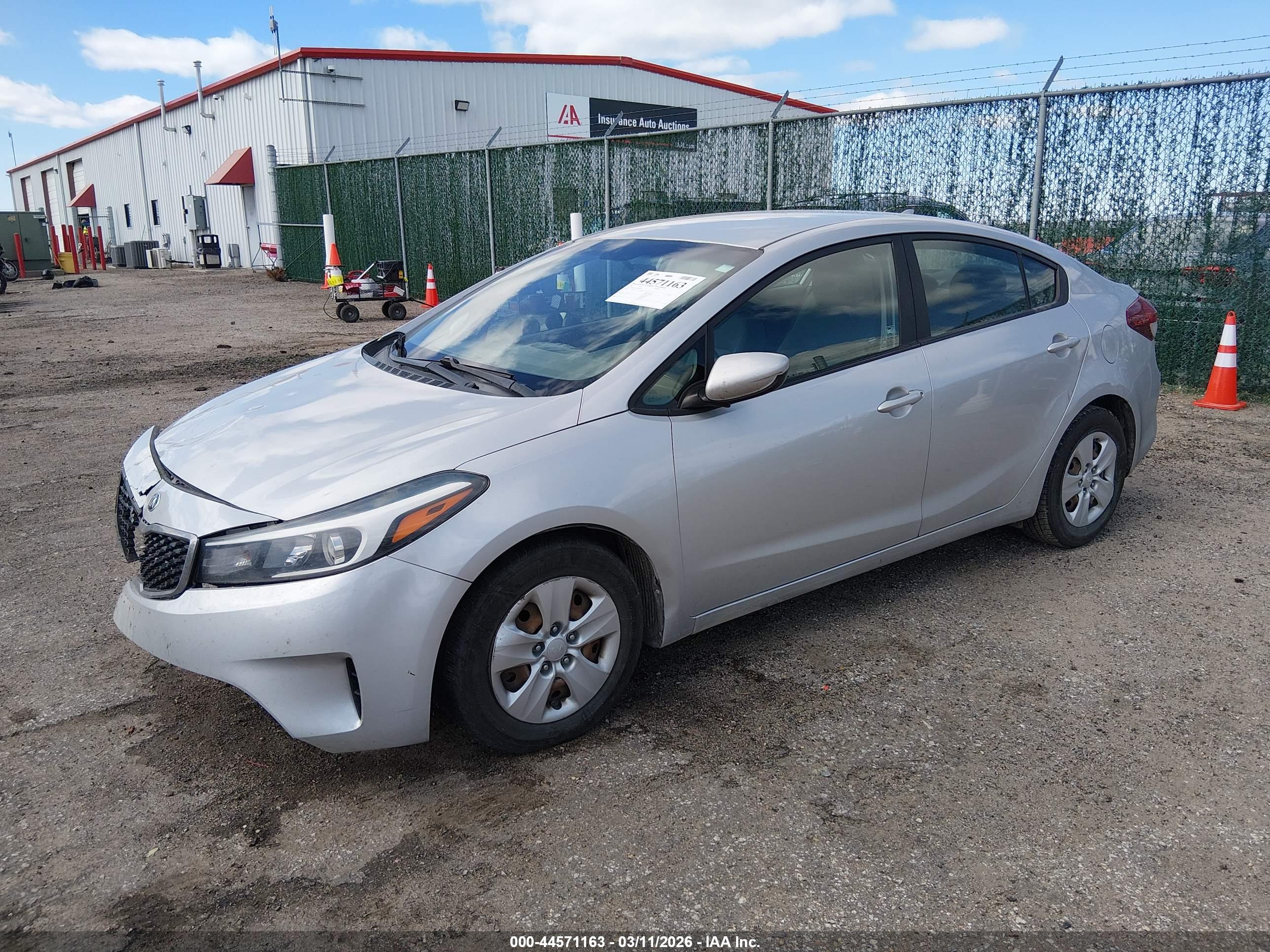 KIA FORTE image 2