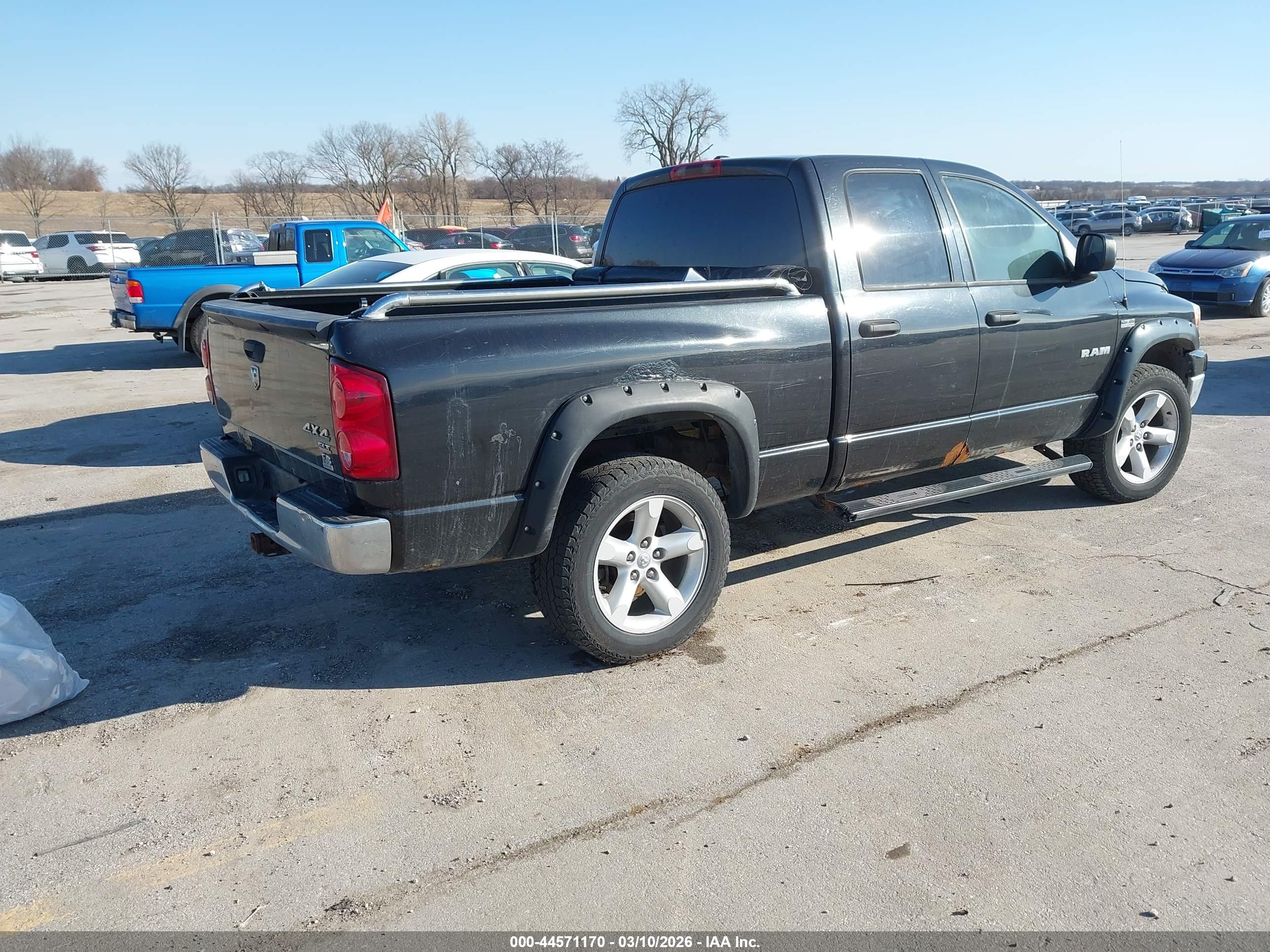 DODGE RAM image 4