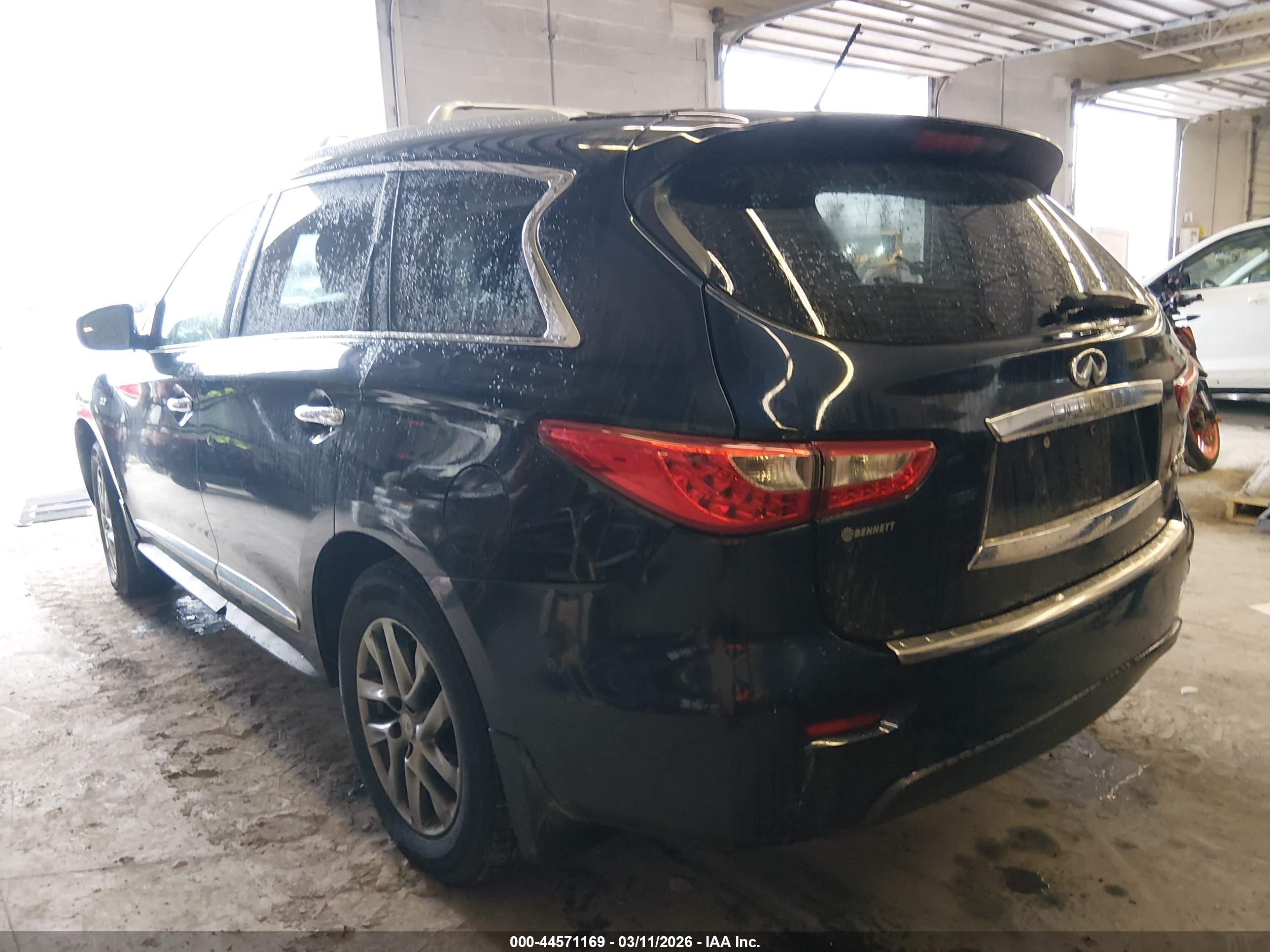 INFINITI QX60 image 3