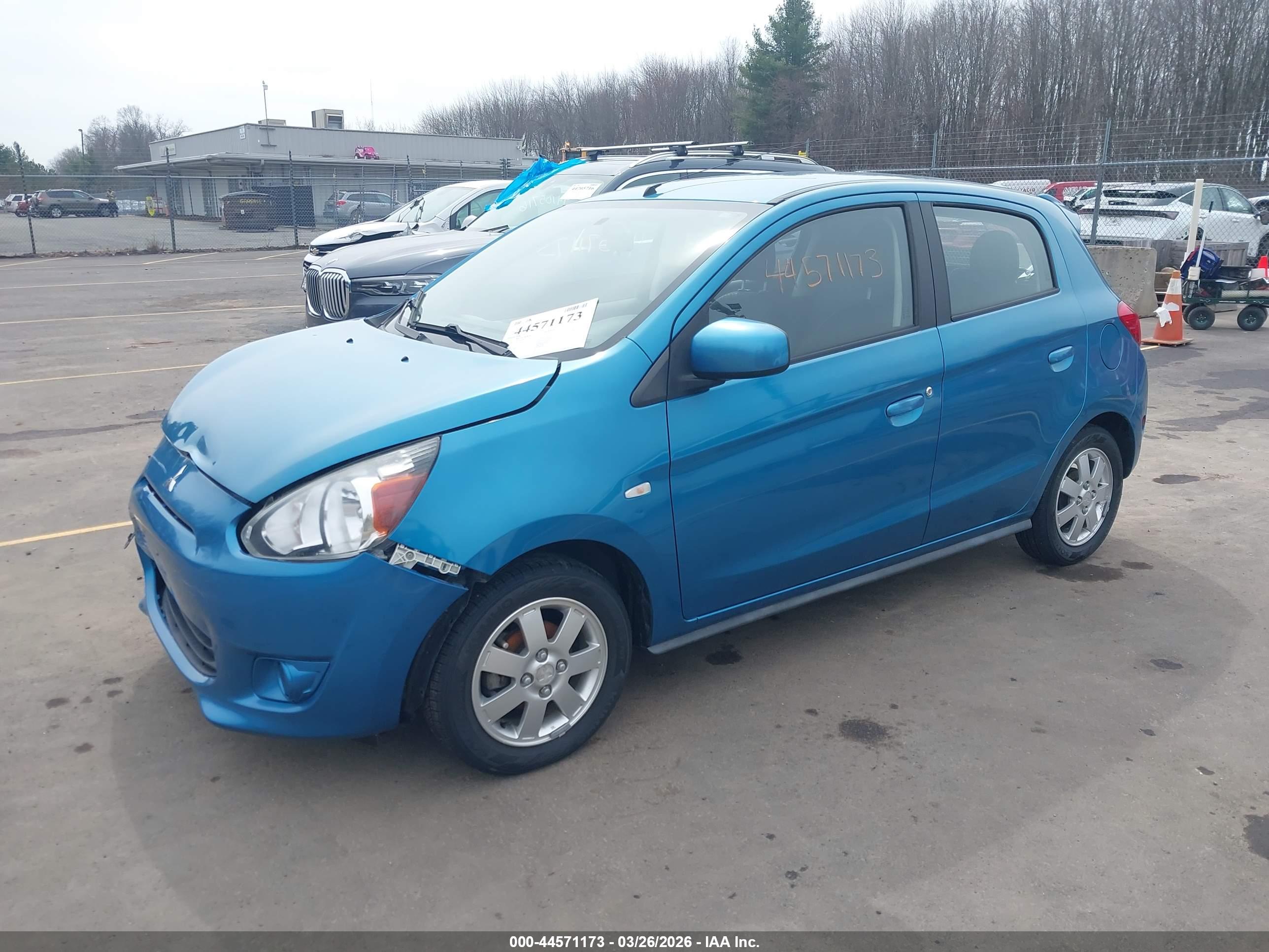 MITSUBISHI MIRAGE image 2