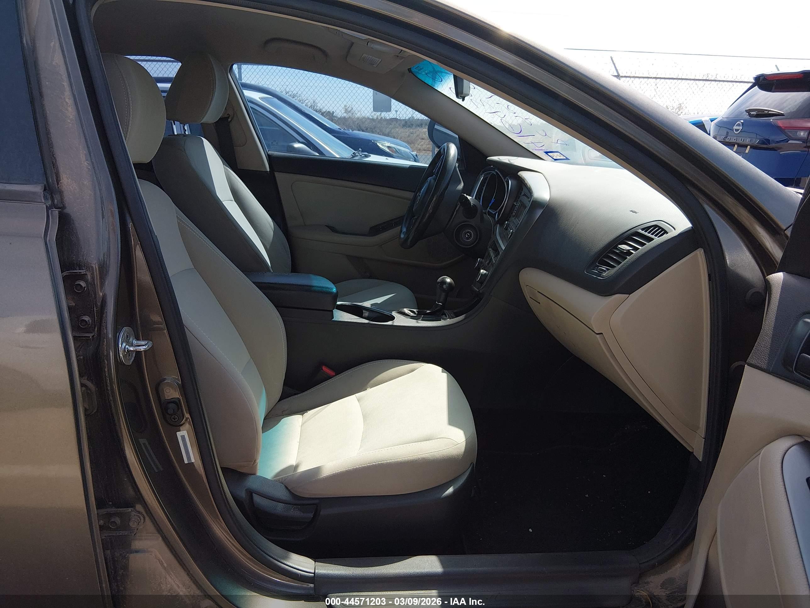 KIA OPTIMA image 5