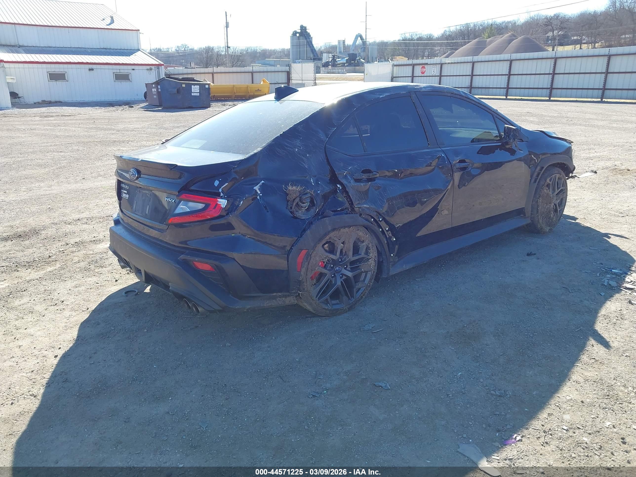 SUBARU WRX image 4