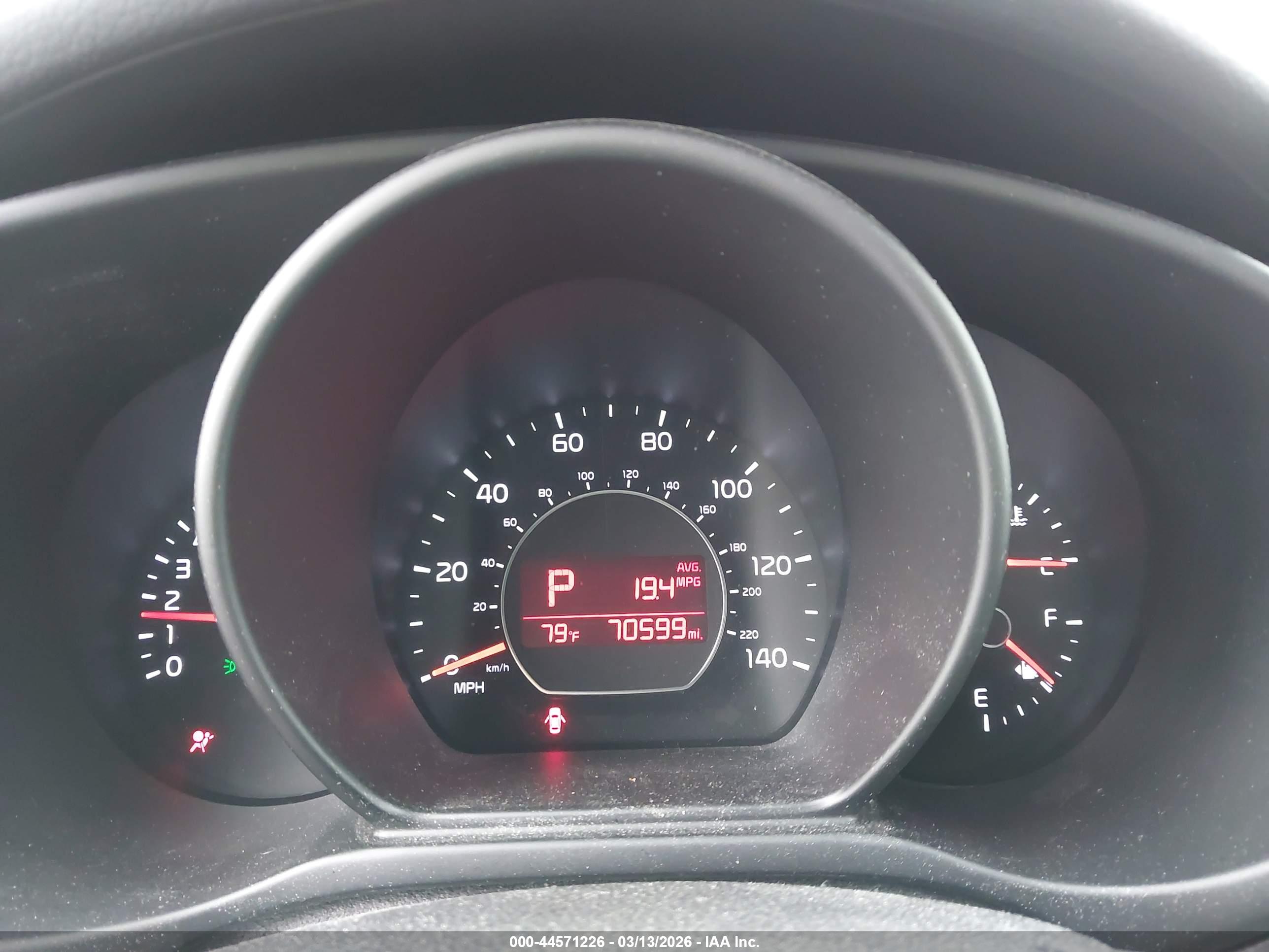 KIA SOUL image 7