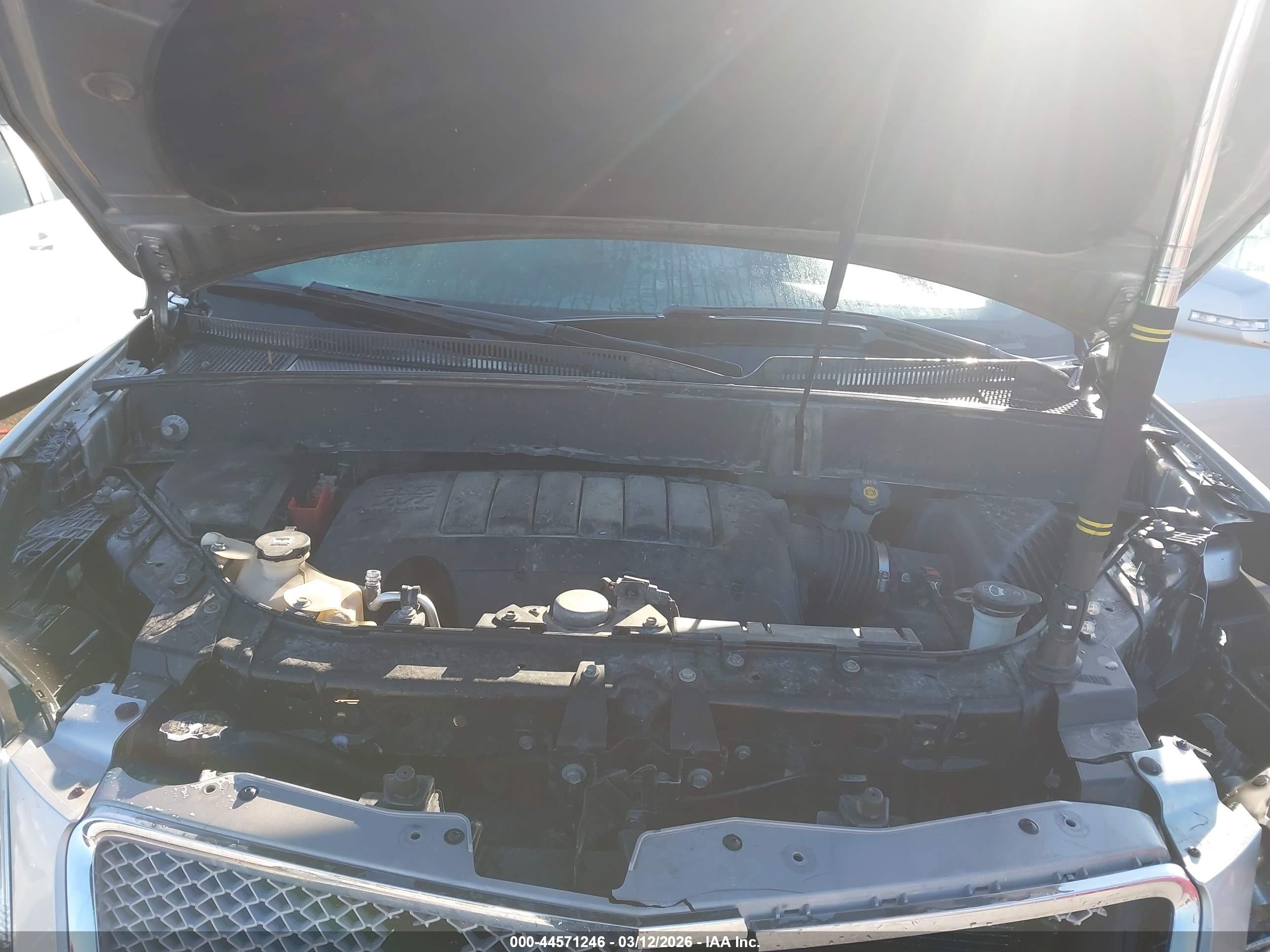 CHEVROLET TRAVERSE image 10