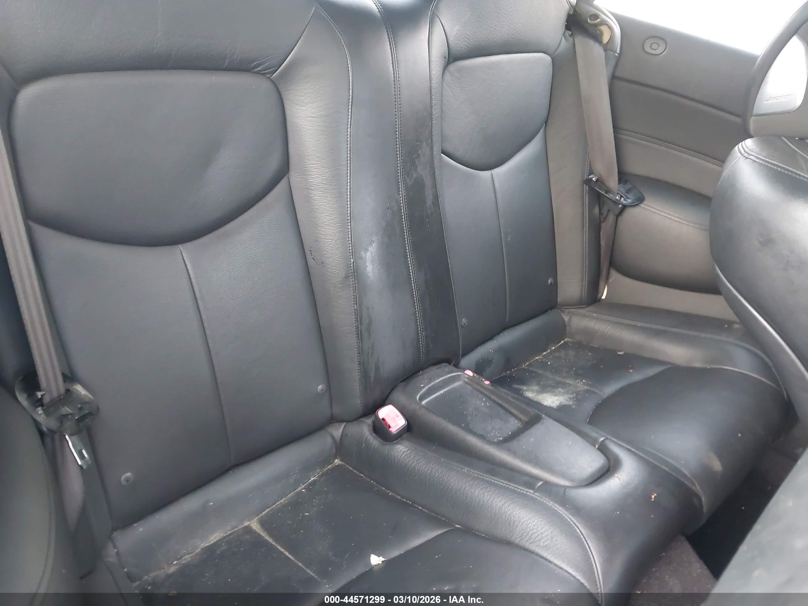 INFINITI G37 image 8