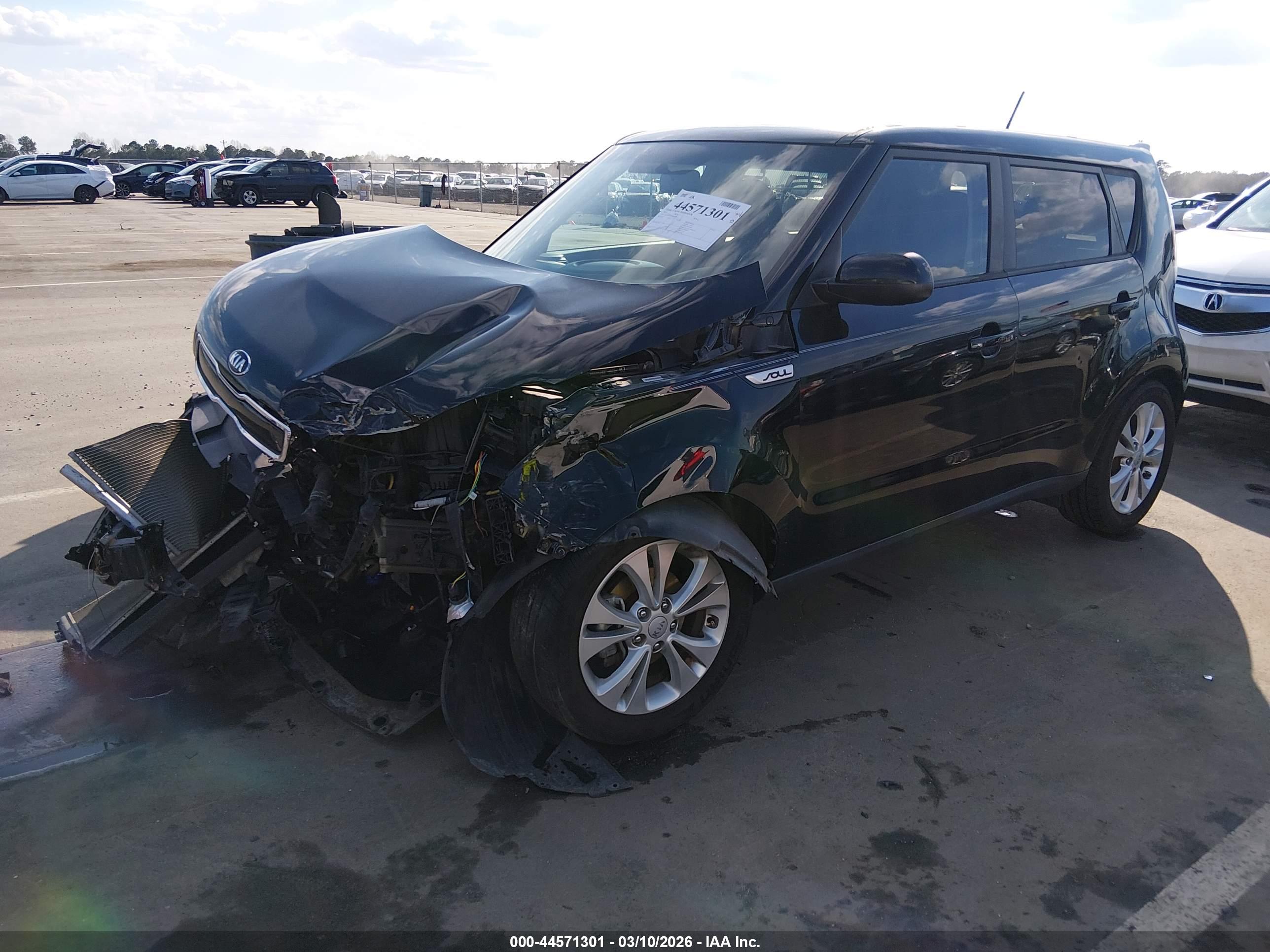 KIA SOUL image 2
