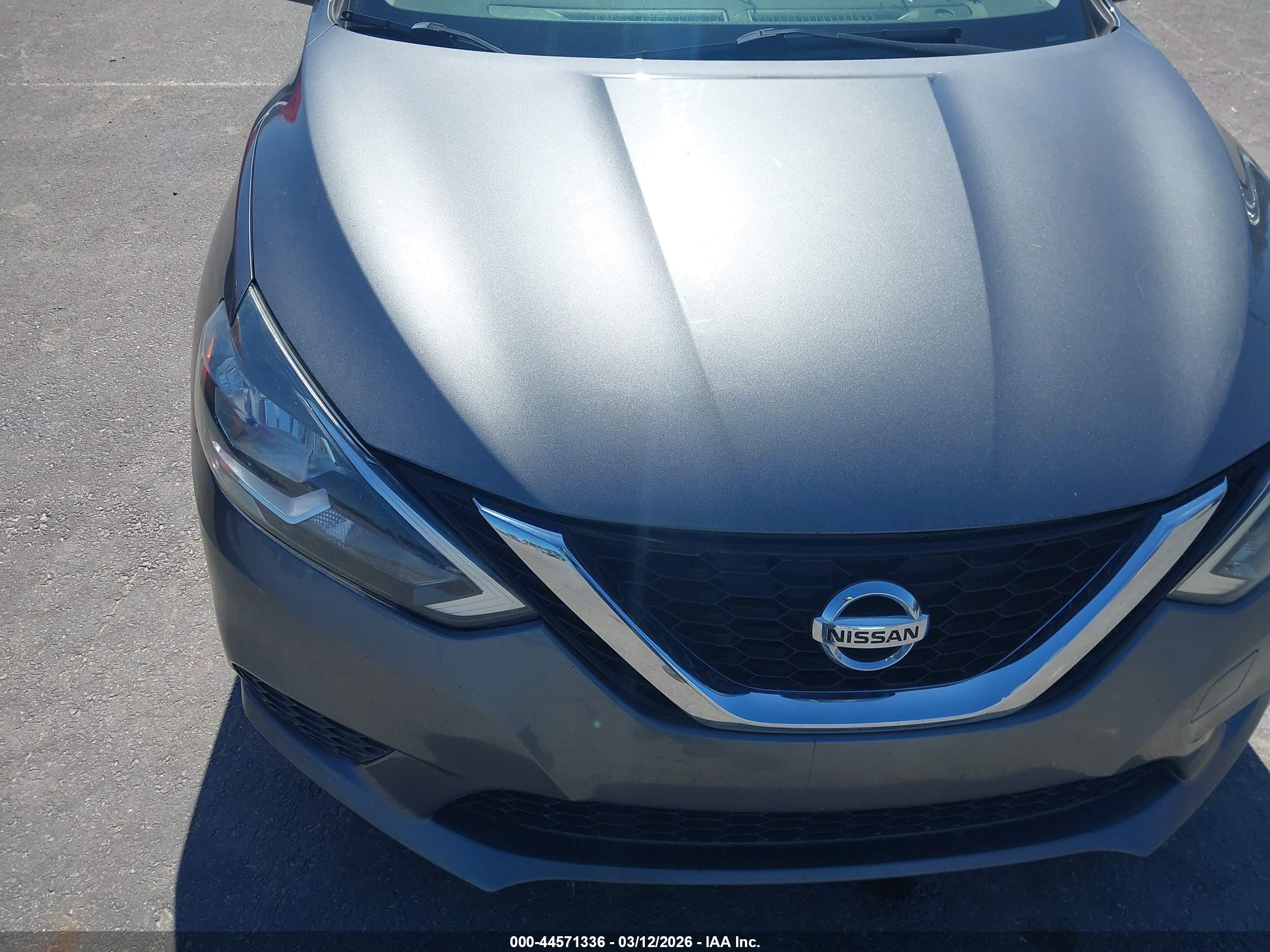 NISSAN SENTRA image 6